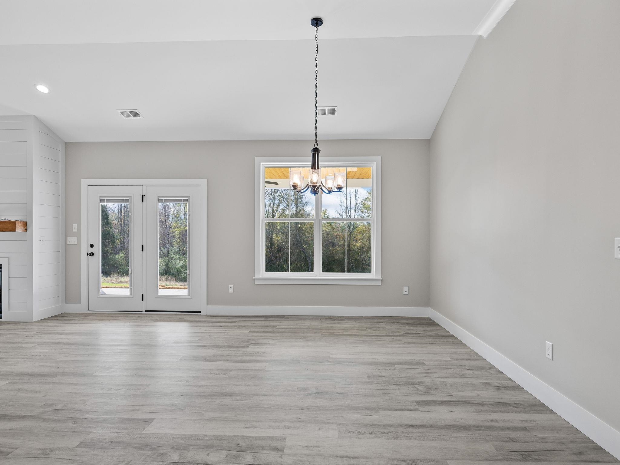 11573 New Cut Road Property Photo 11