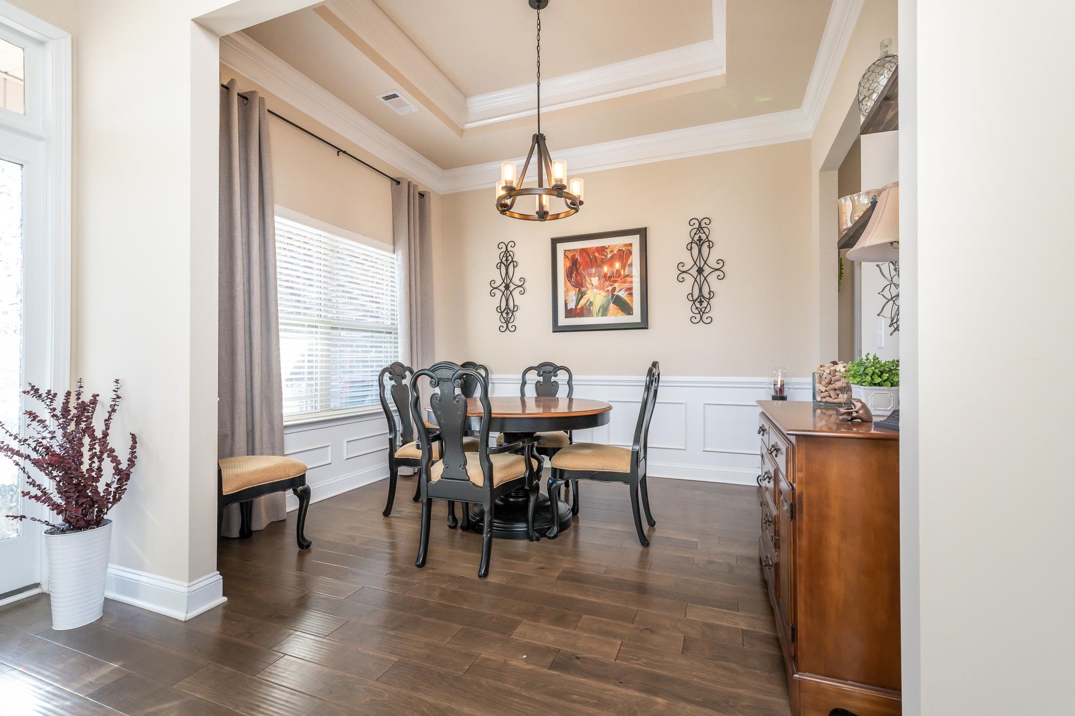 539 Bridgetowne Court Property Photo 6