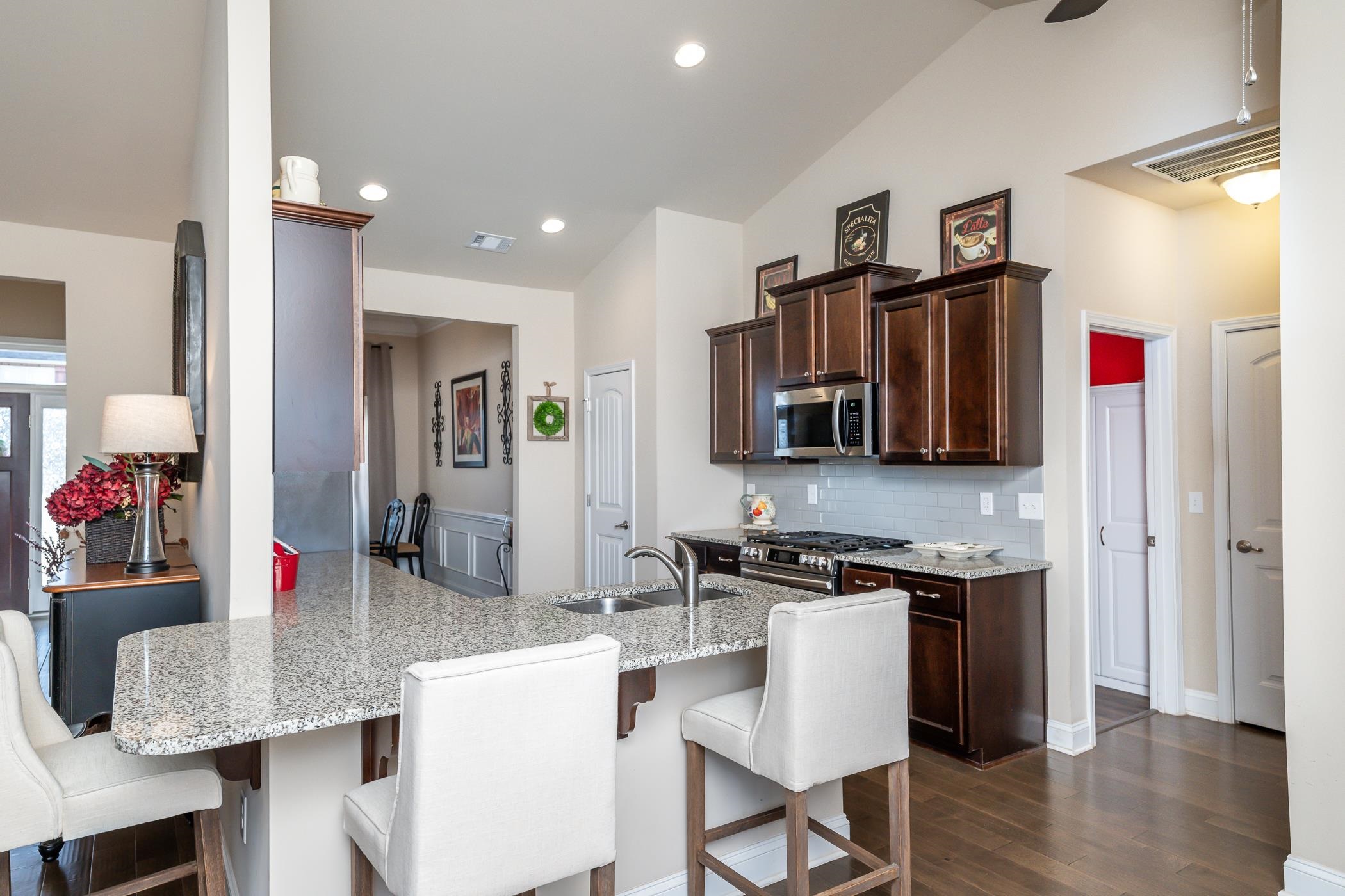 539 Bridgetowne Court Property Photo 14