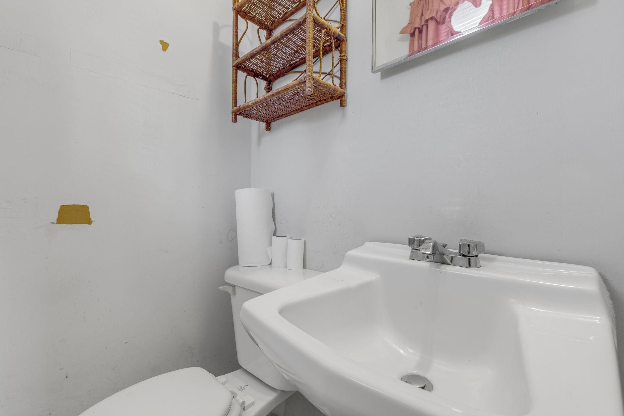 152 N Forest Cir Property Photo 21
