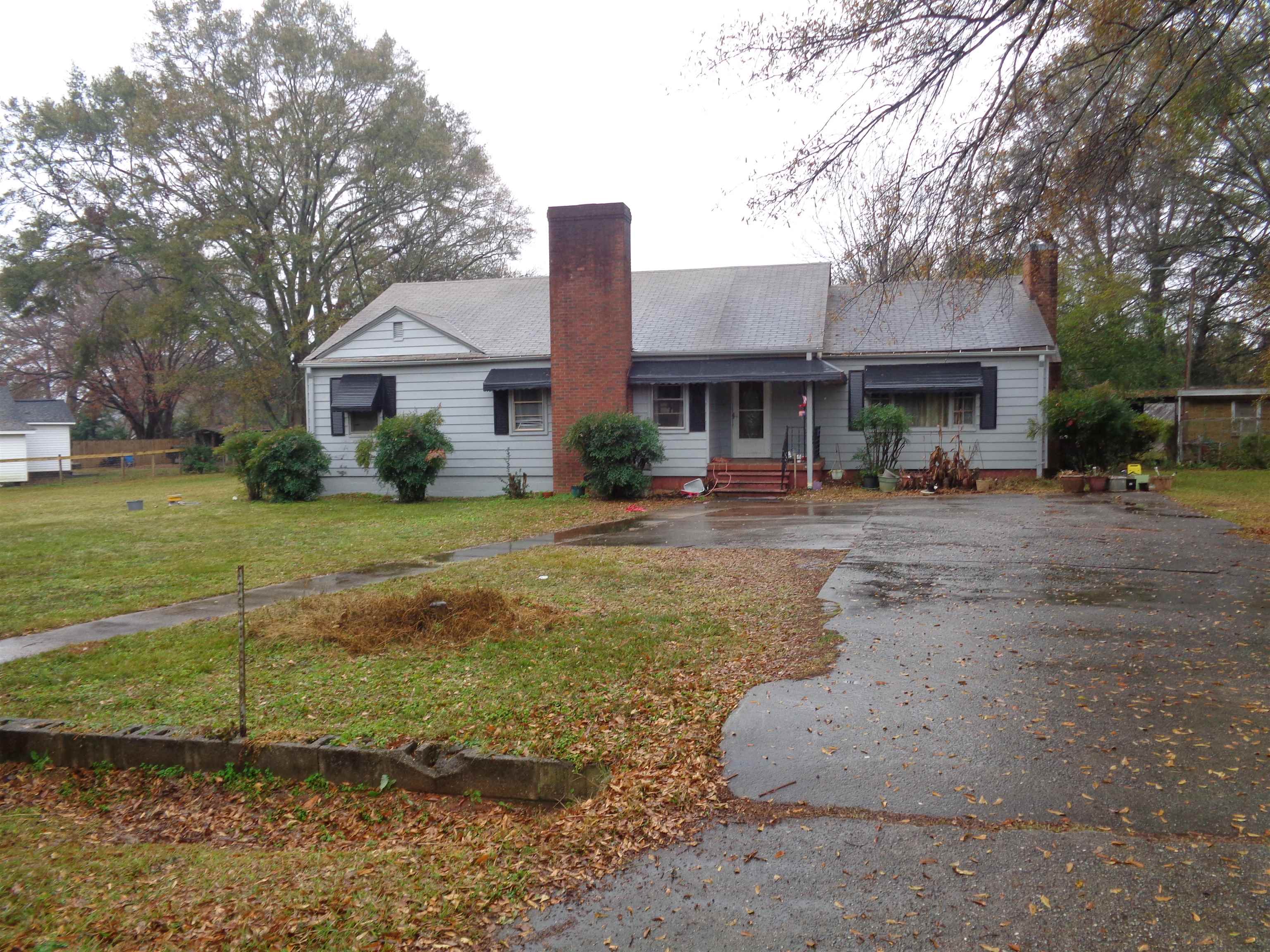 19 Pine Street Property Photo 3