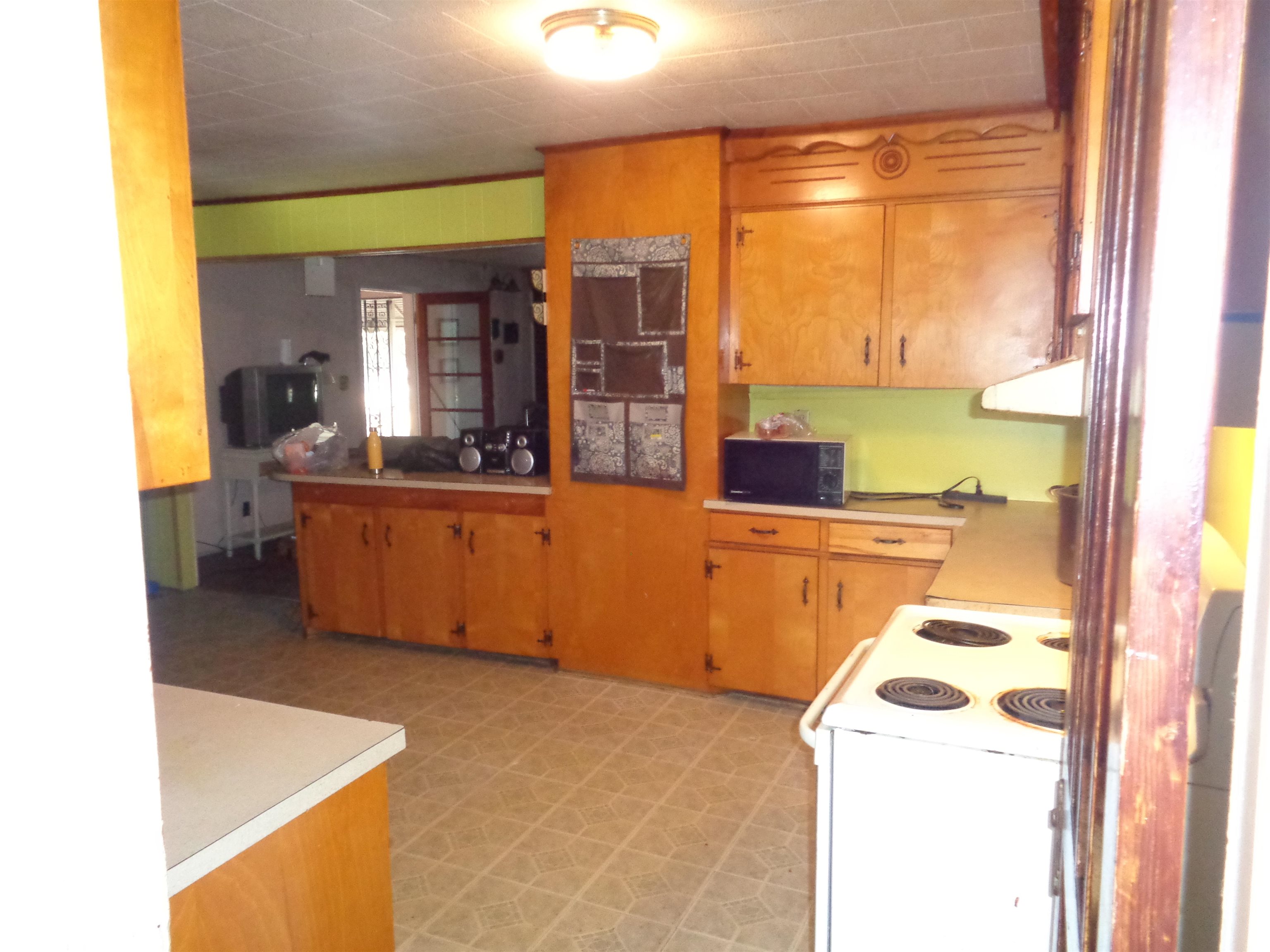 19 Pine Street Property Photo 10