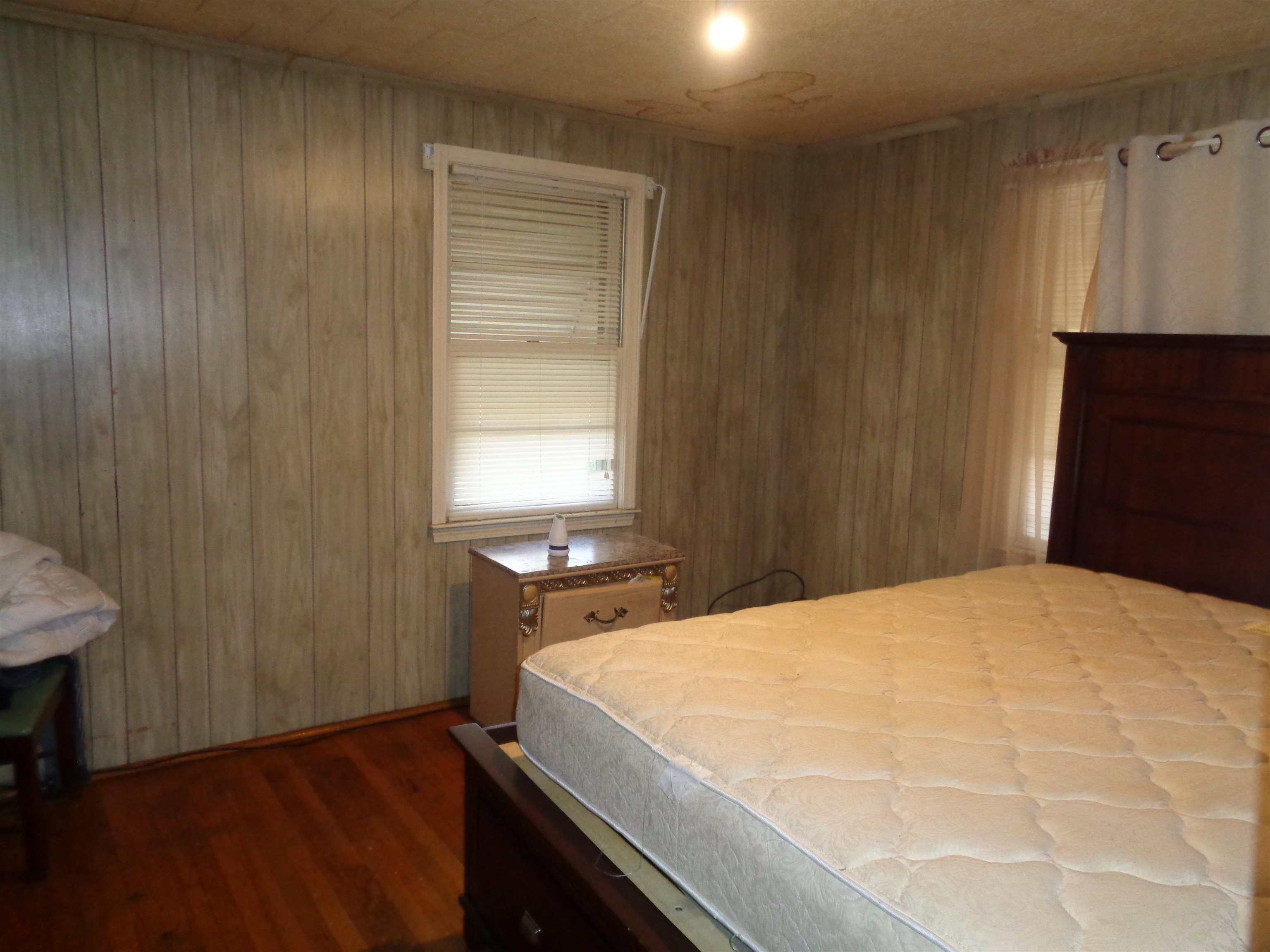 19 Pine Street Property Photo 12