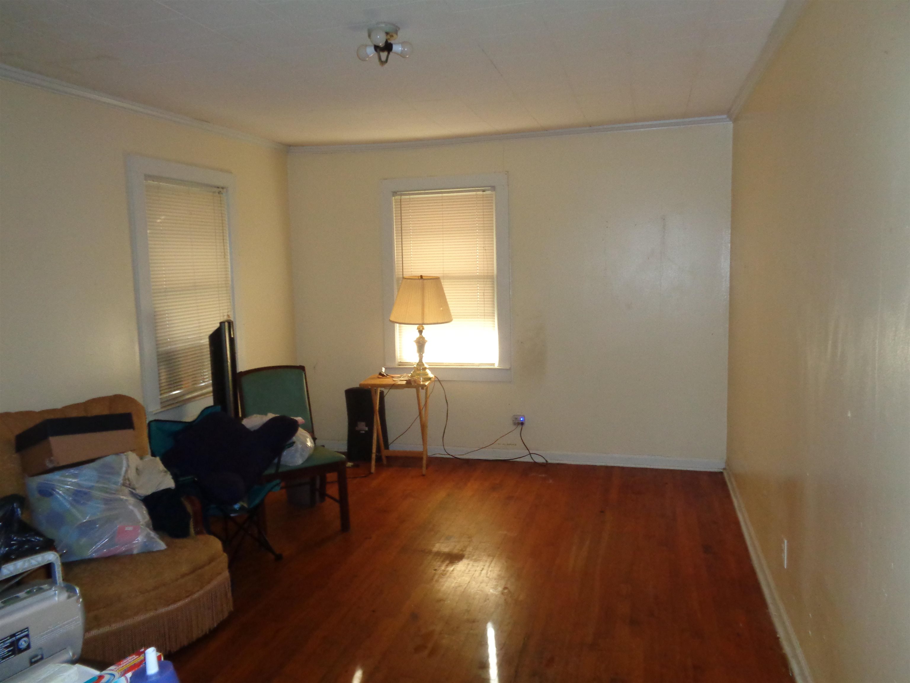 19 Pine Street Property Photo 16