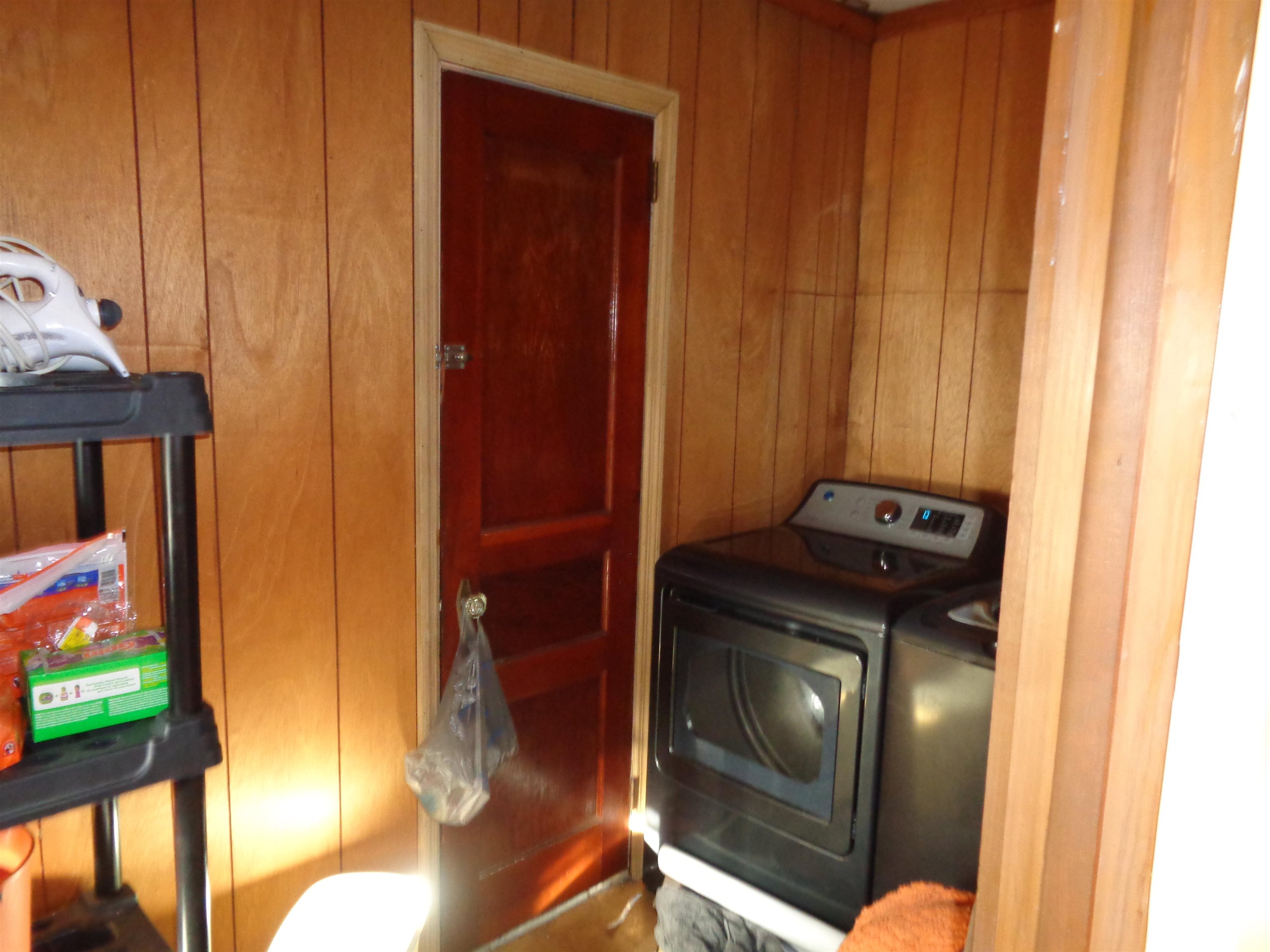 19 Pine Street Property Photo 19