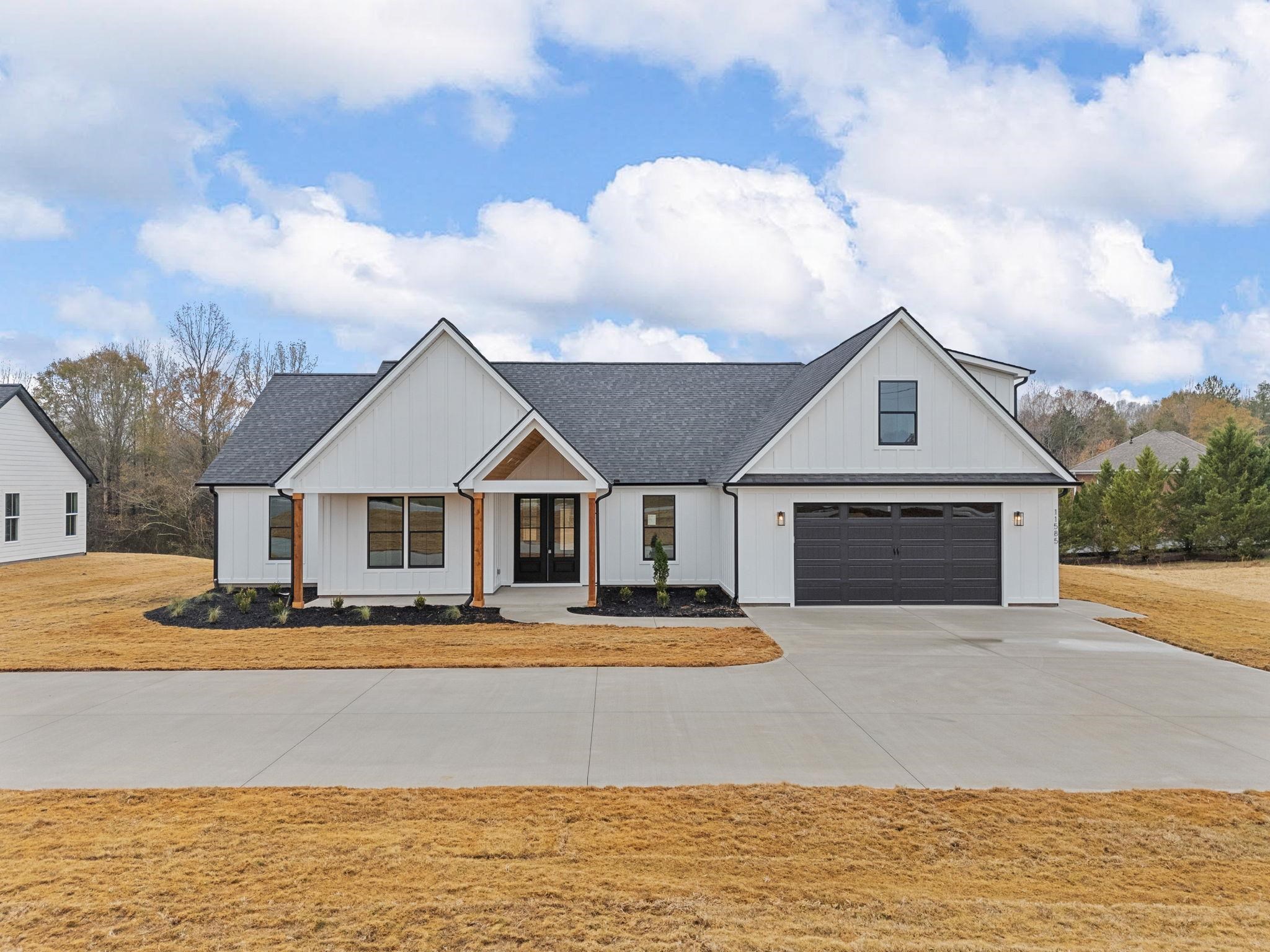 11585 New Cut Road Property Photo 1