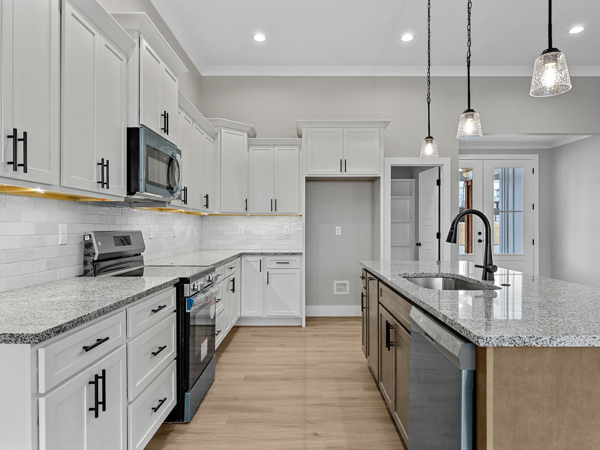 11585 New Cut Road Property Photo 6