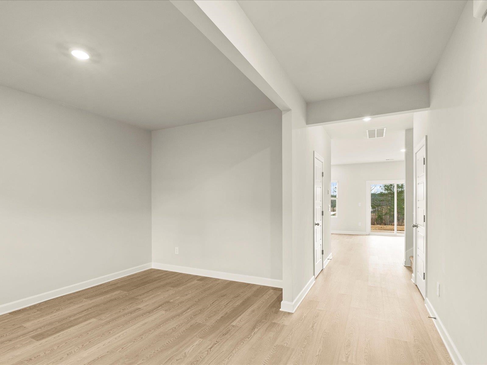 1080 Appalachian Drive Property Photo 4