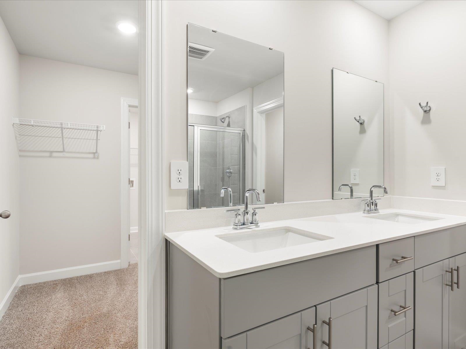 1681 Erindale Drive Property Photo 26