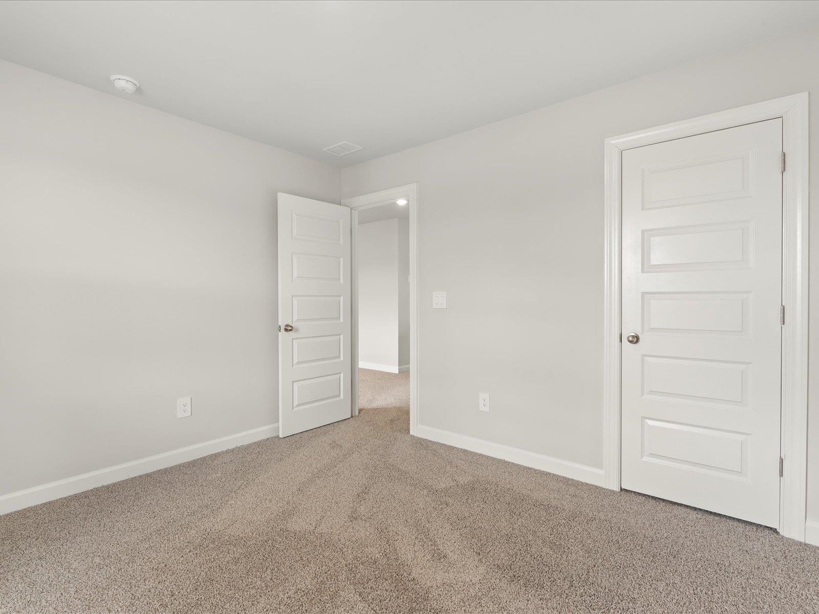 1681 Erindale Drive Property Photo 30