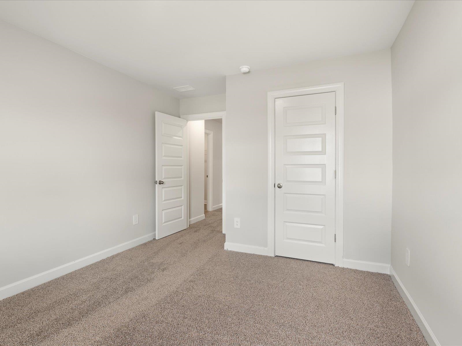 1681 Erindale Drive Property Photo 35