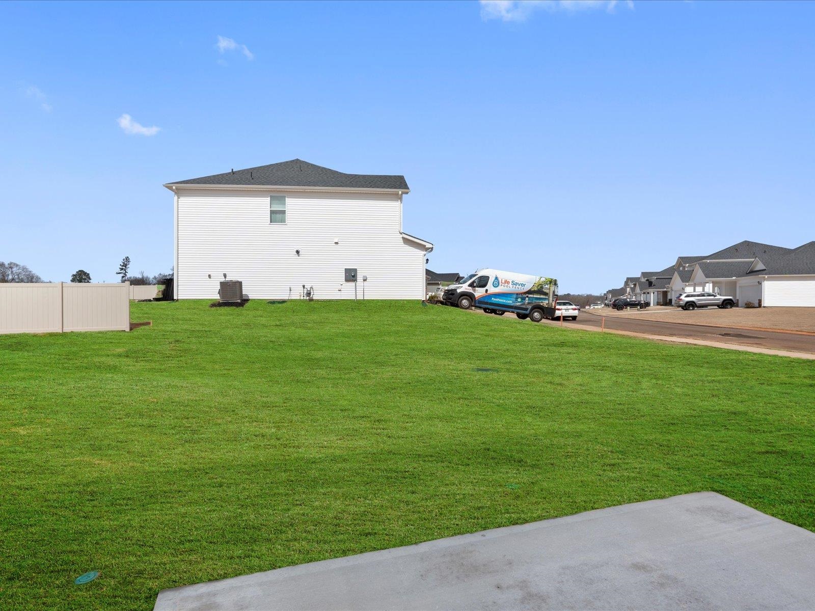 1681 Erindale Drive Property Photo 37