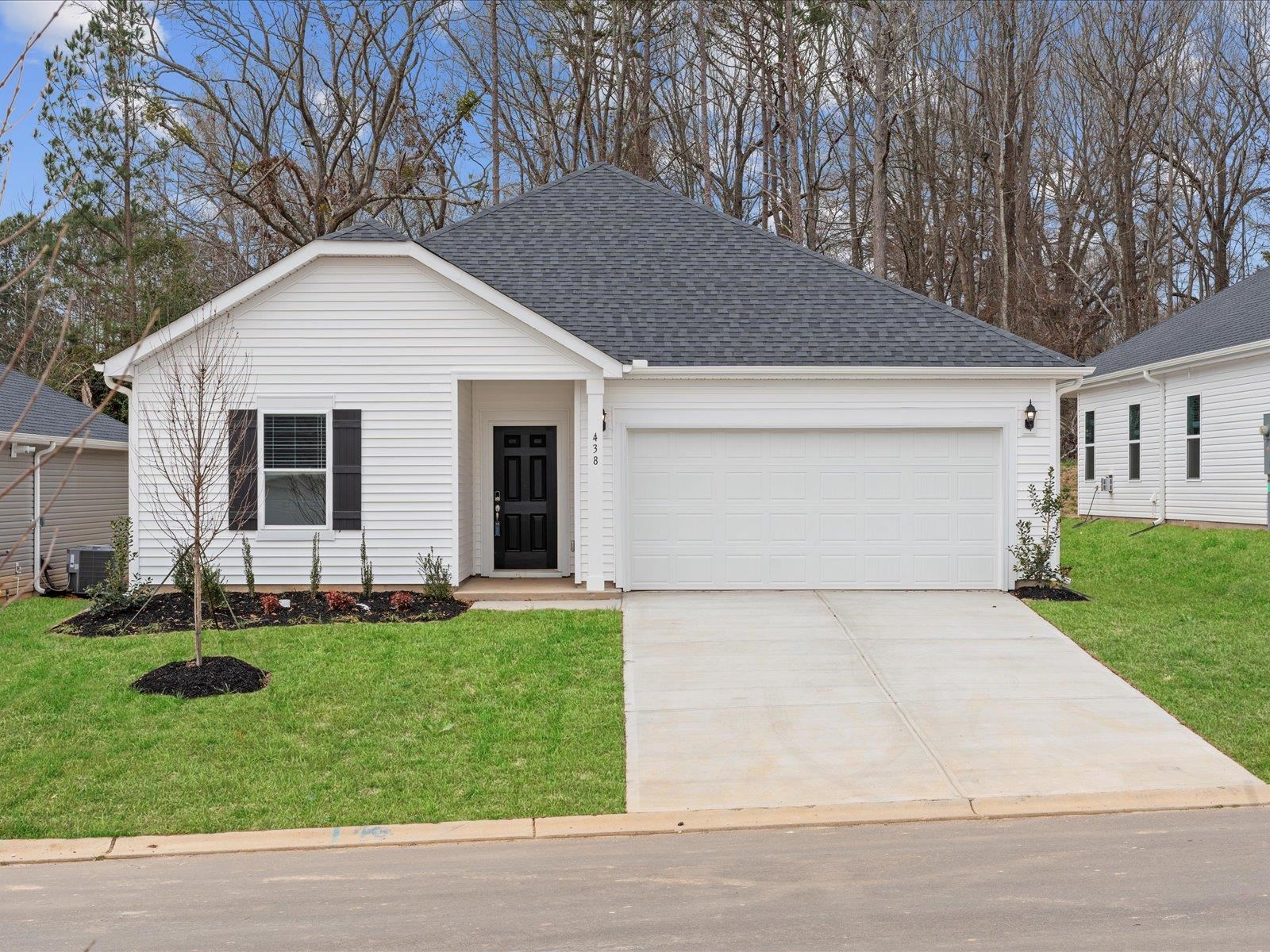 438 Harben Drive Property Photo 1