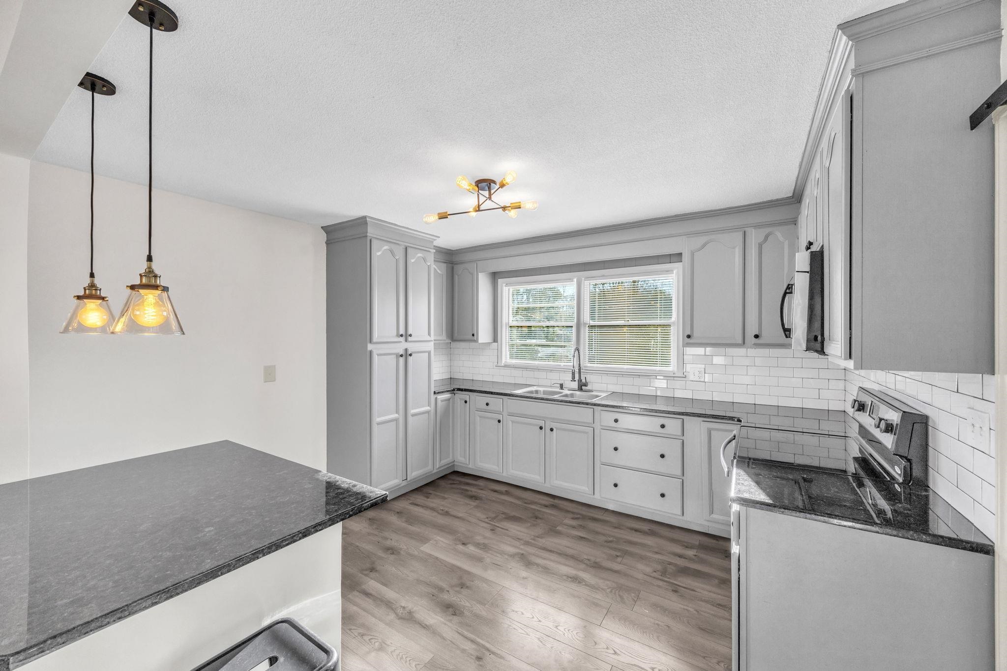 1009 Dorothy Street Property Photo 8
