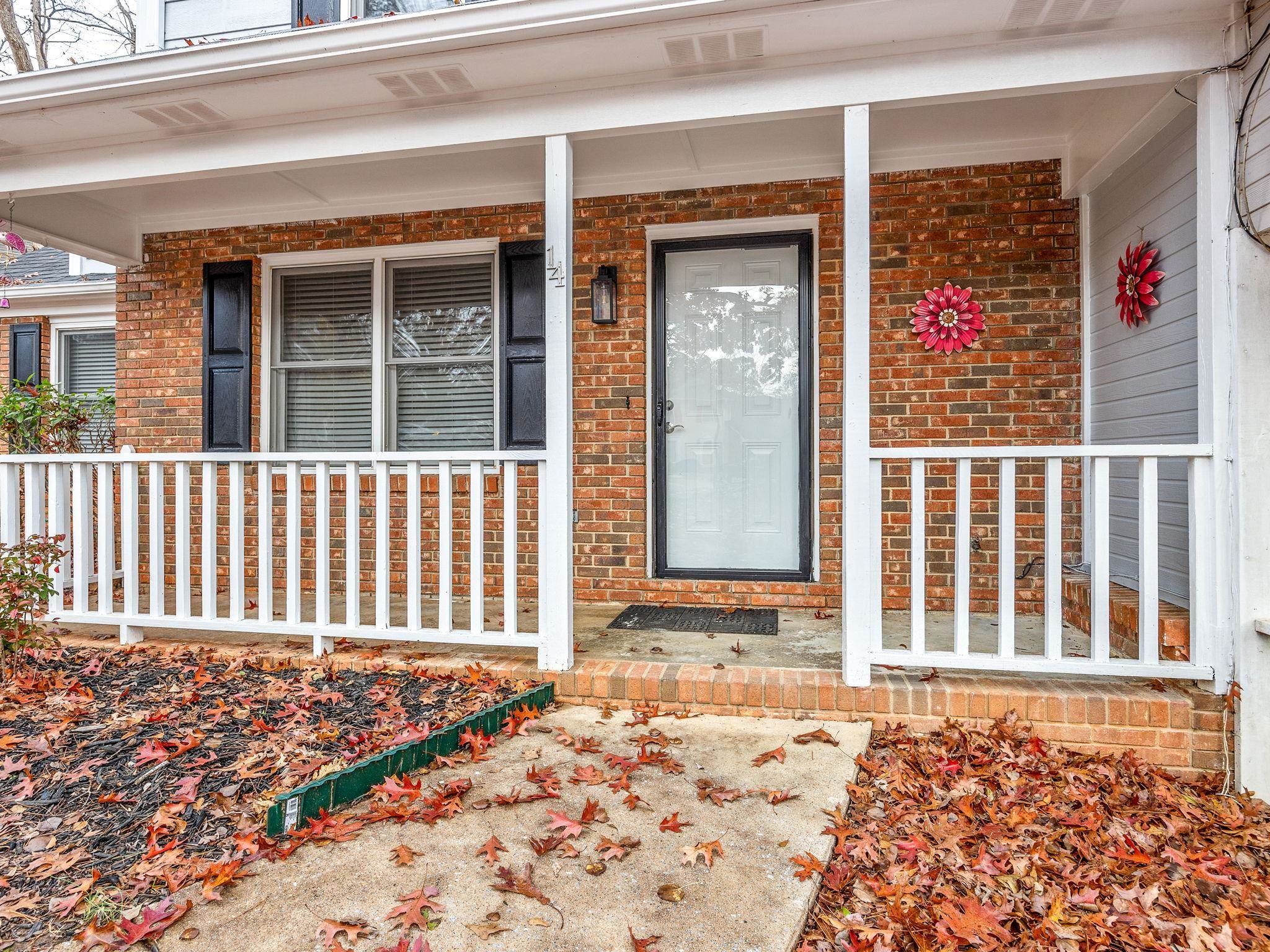 14 Sunridge Court Property Photo 5