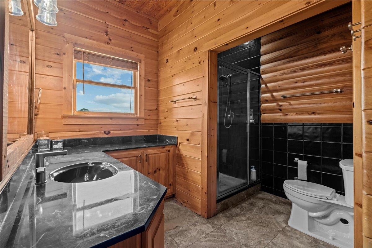 186 Woodville Road Property Photo 12