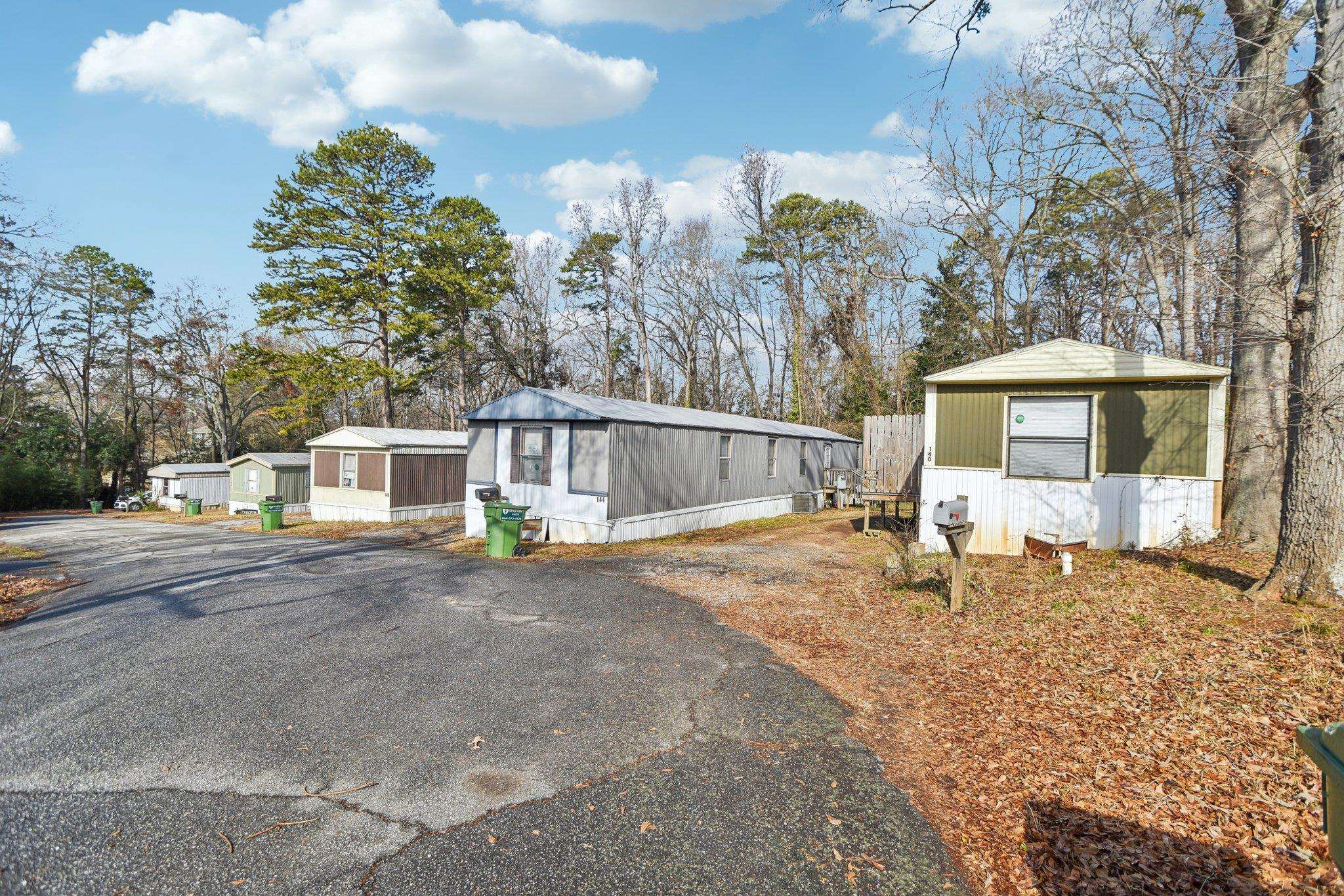 318902 Property Photo 1