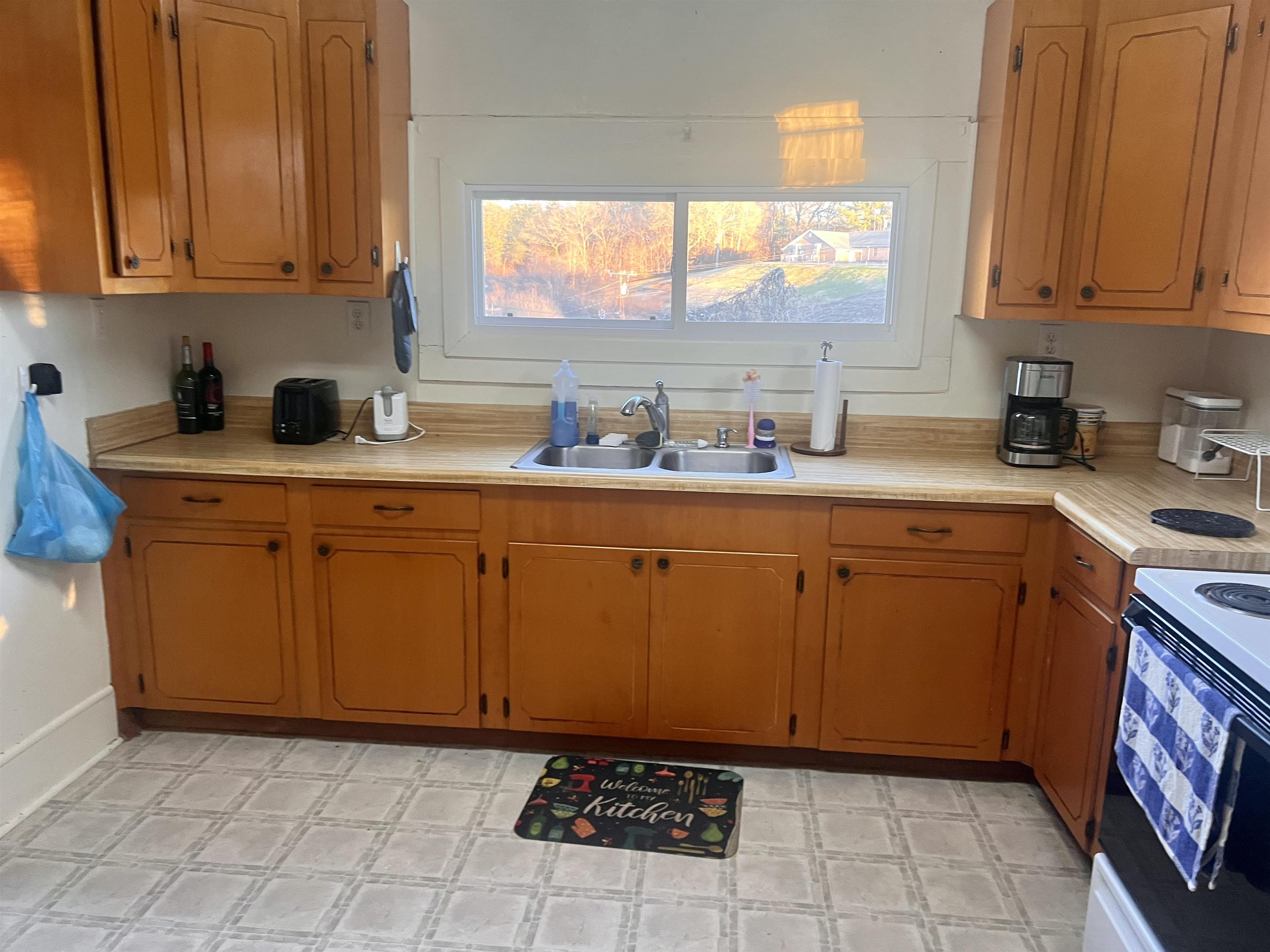 106 Plonk St Property Photo 6
