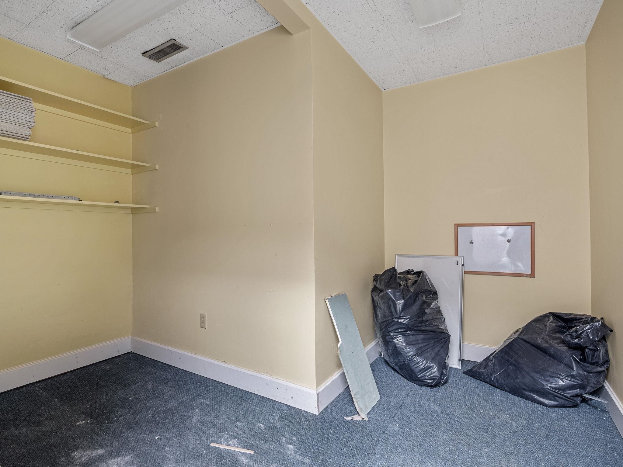 Property Photo 38