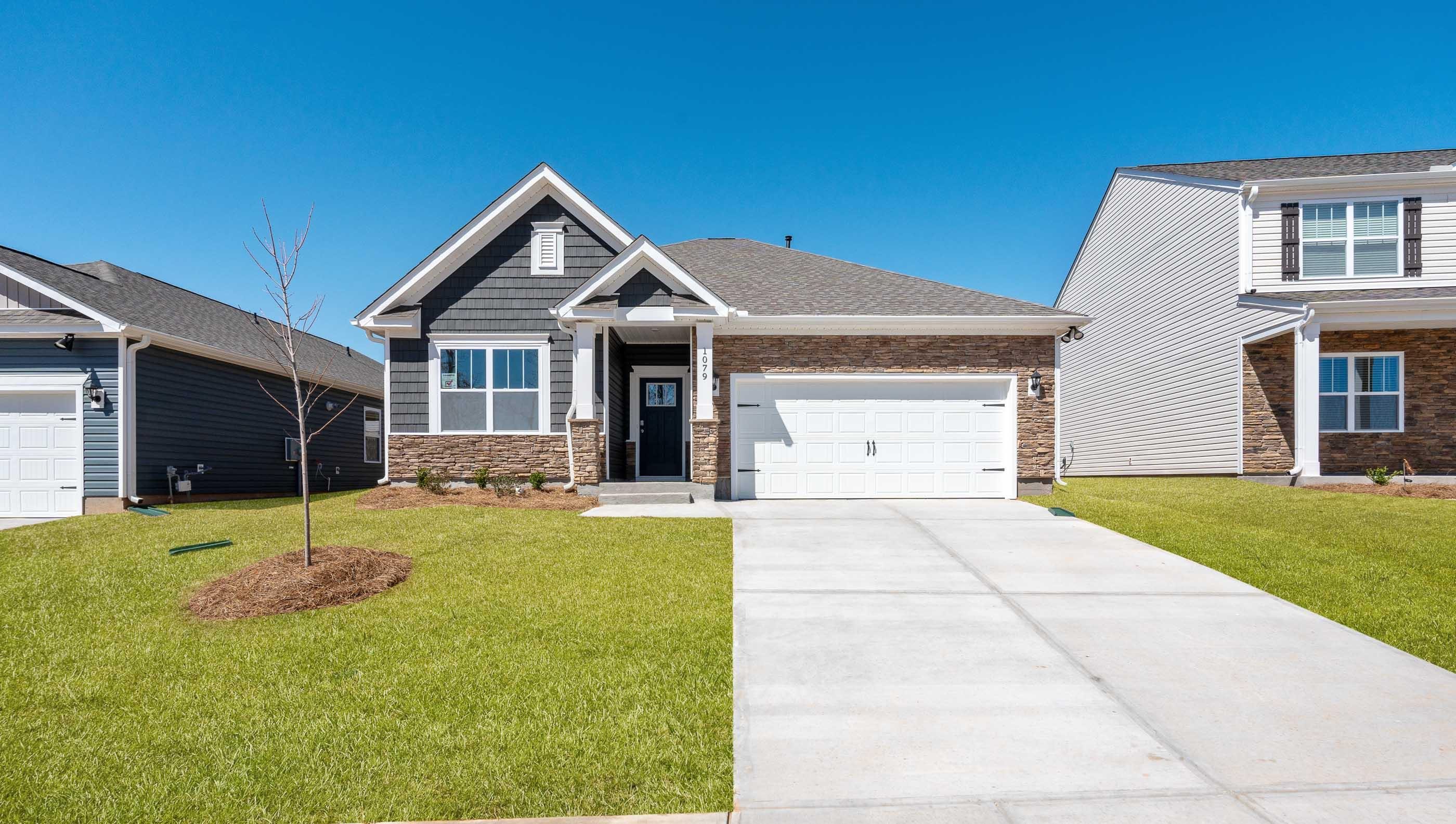 1079 Staghorn Avenue Property Photo 1
