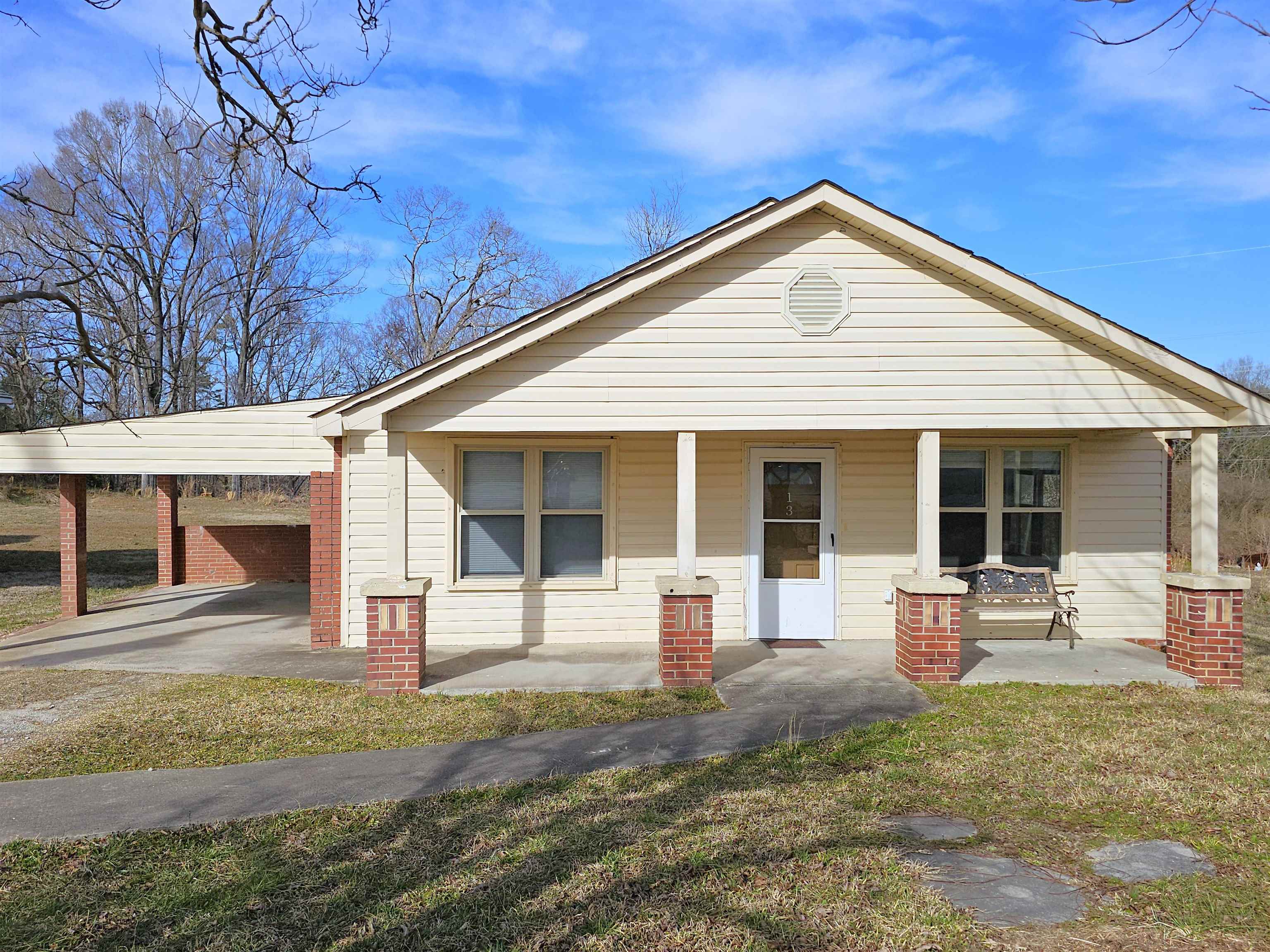 130 Lovers Lane Road Property Photo