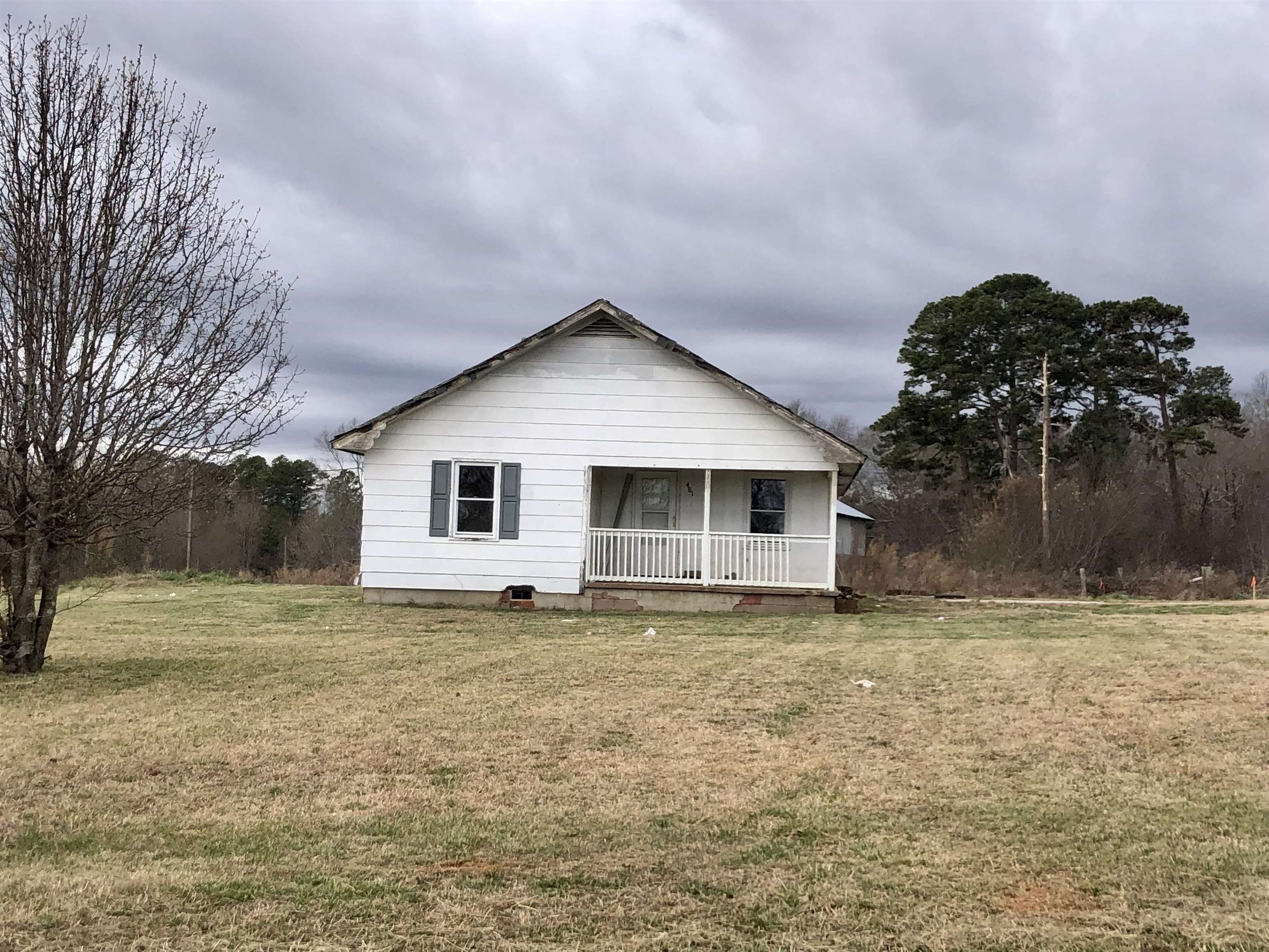 481 Island Creek Road Property Photo