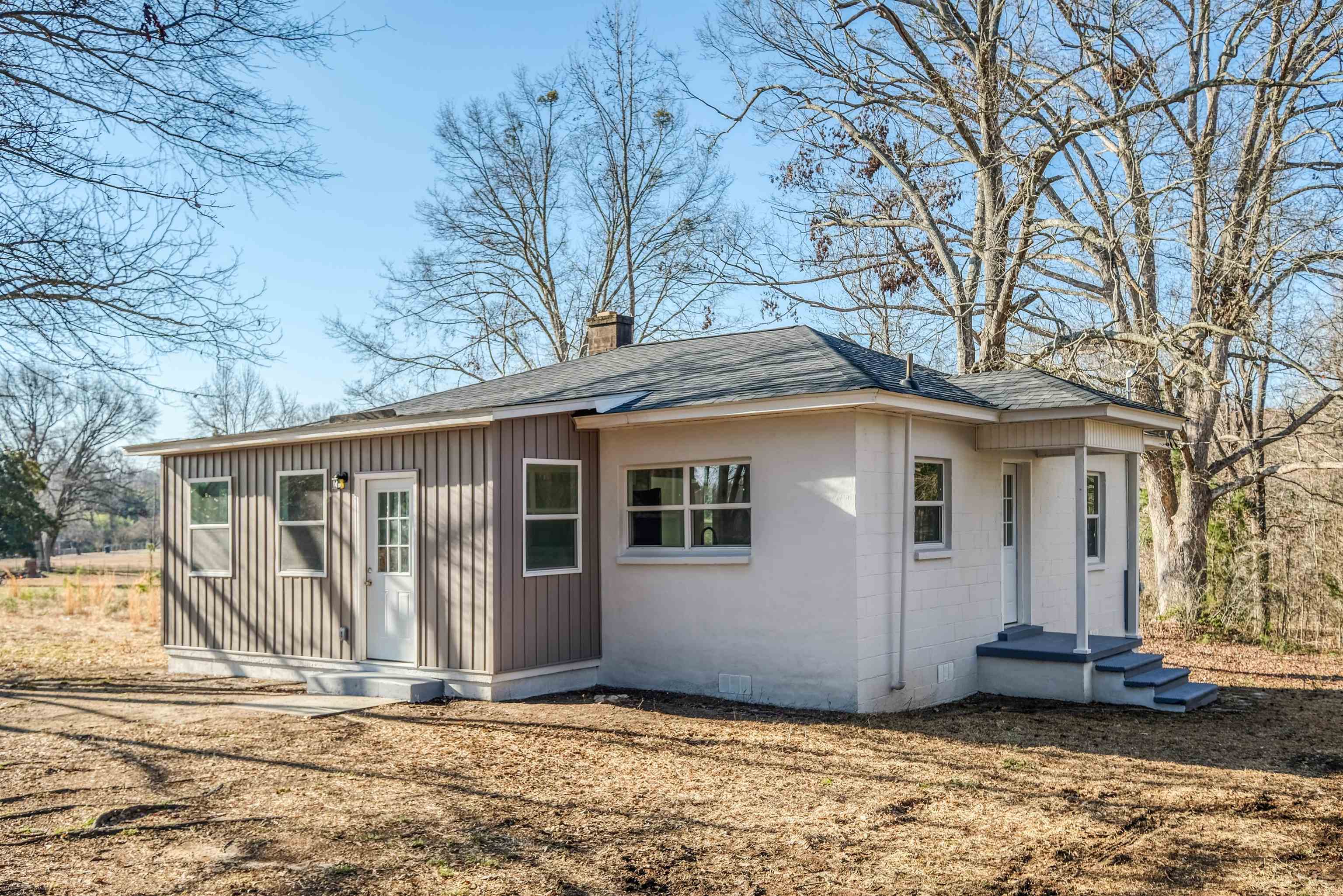 171 Maple Street Property Photo