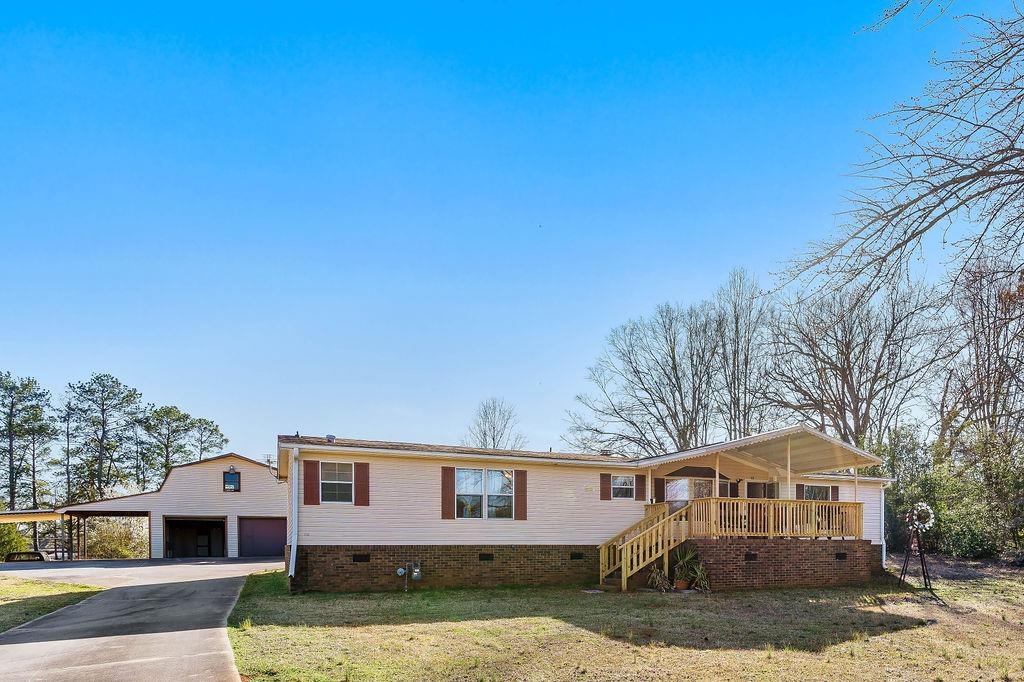 118 E Scotch Cross Road Property Photo