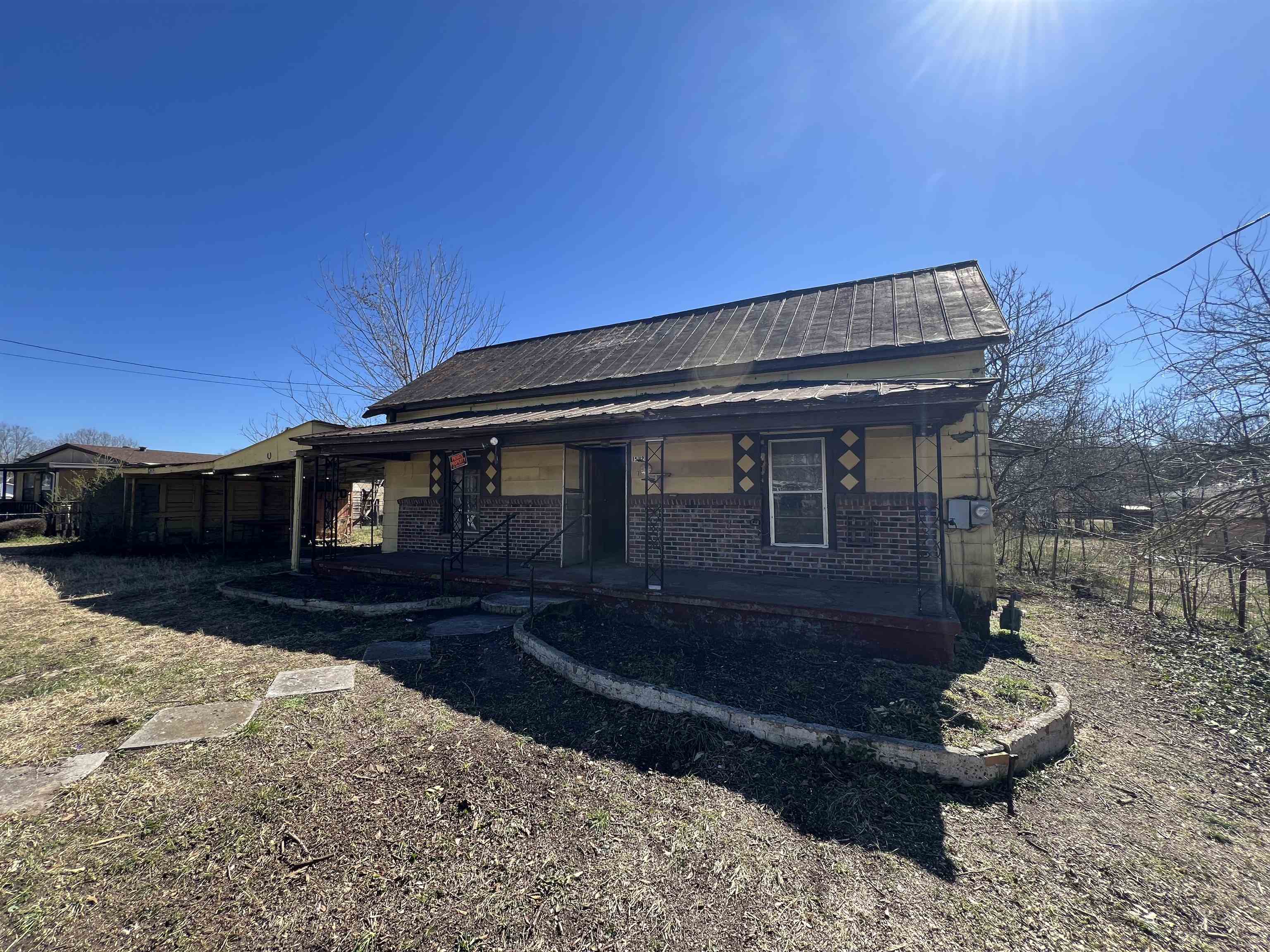 1512 Beech Street Property Photo