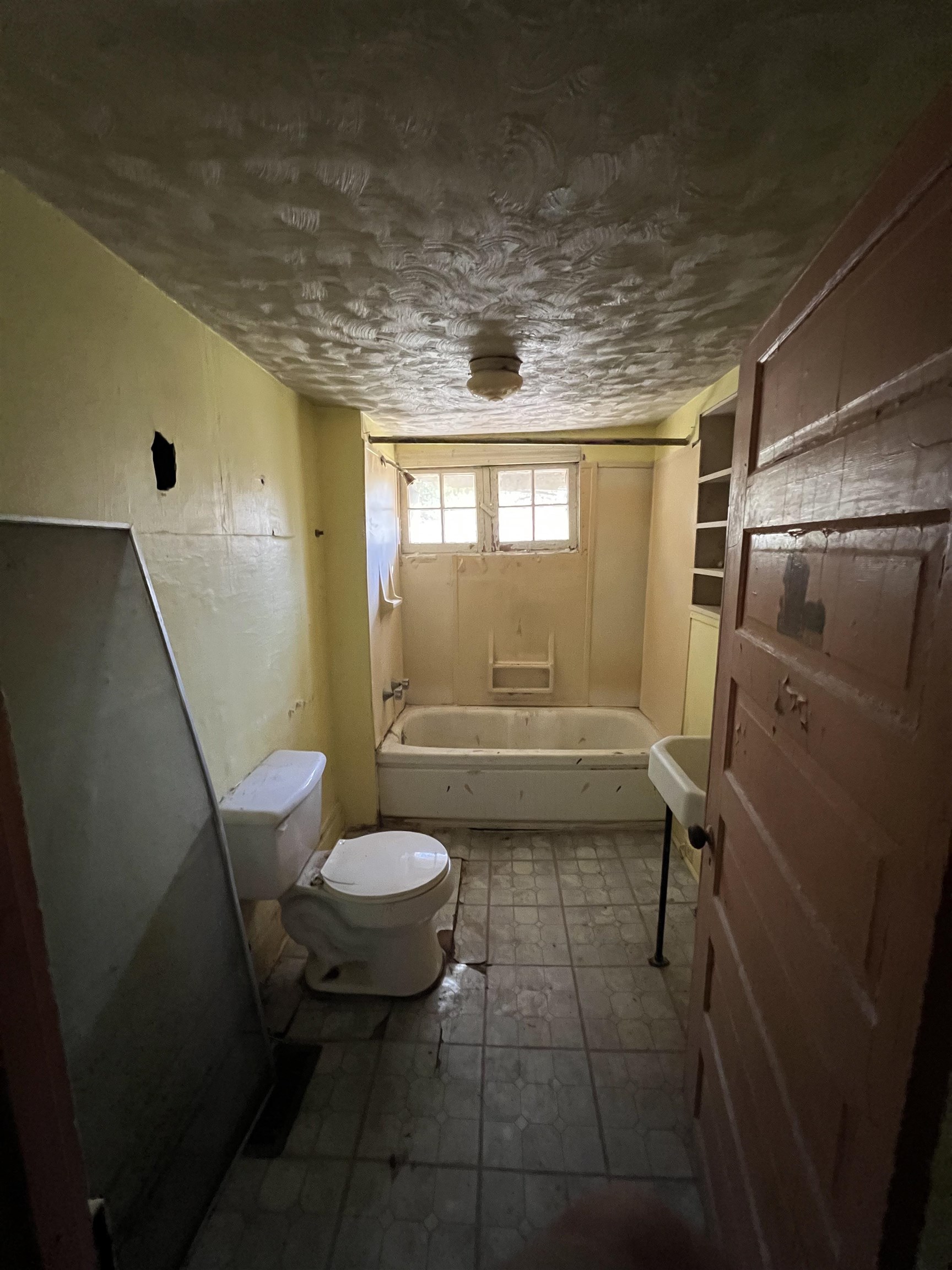 1512 Beech Street Property Photo 5