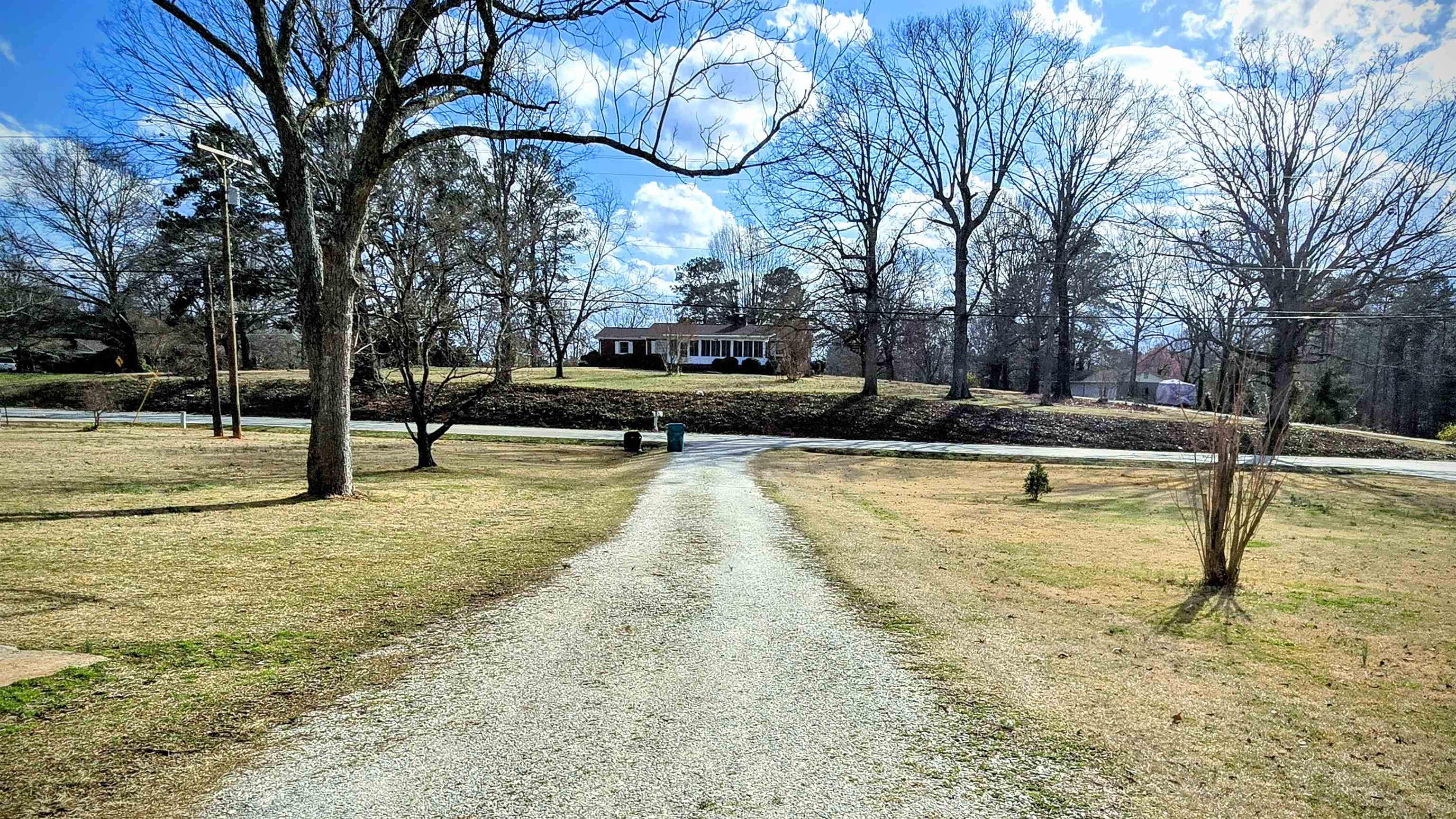 915 Wilkinsville Highway Property Photo 4