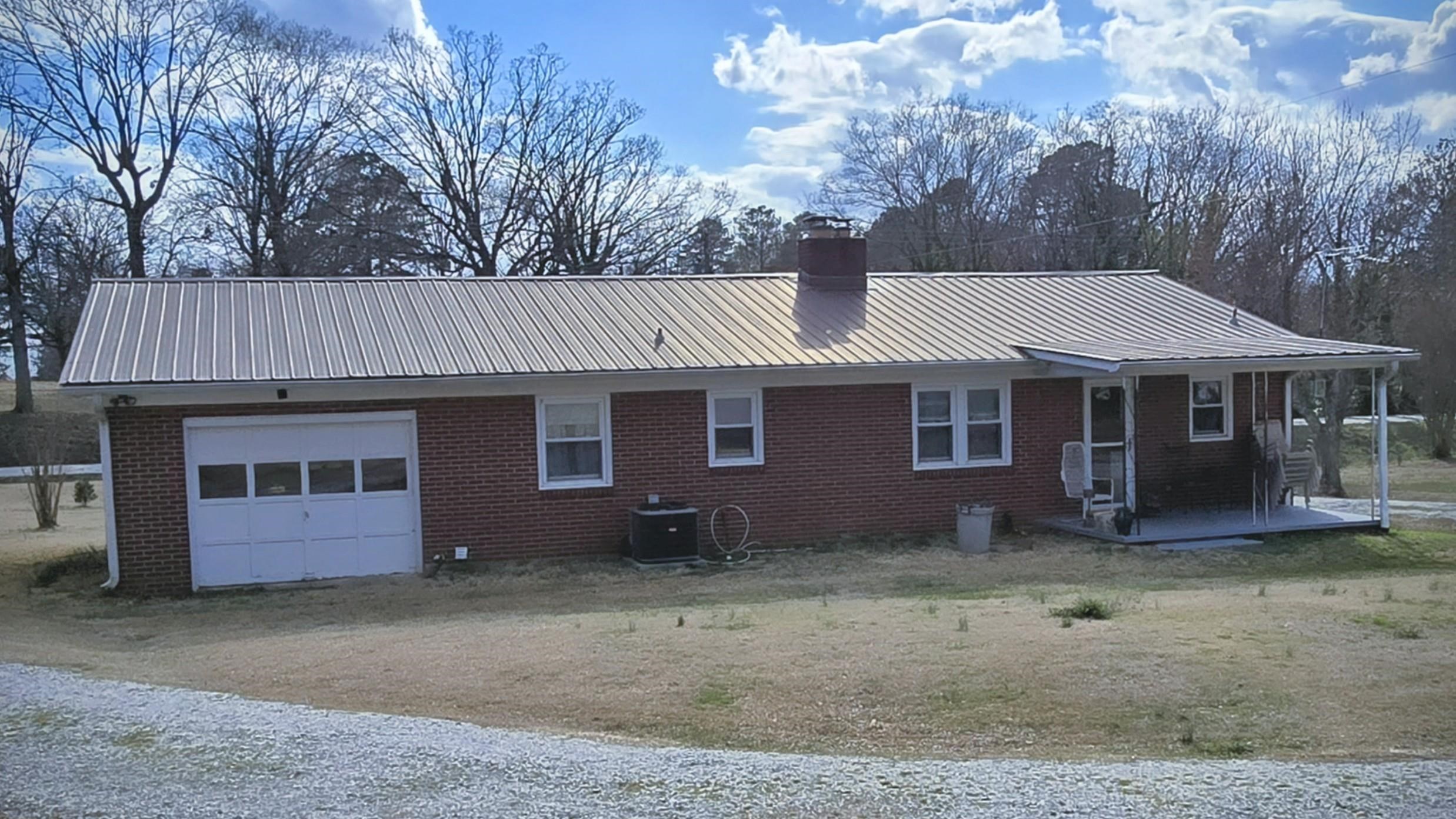 915 Wilkinsville Highway Property Photo 6