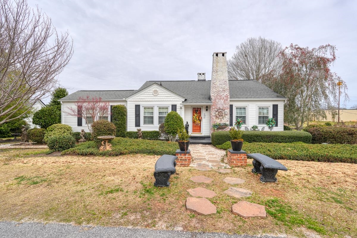 Graycourt Real Estate Listings Main Image