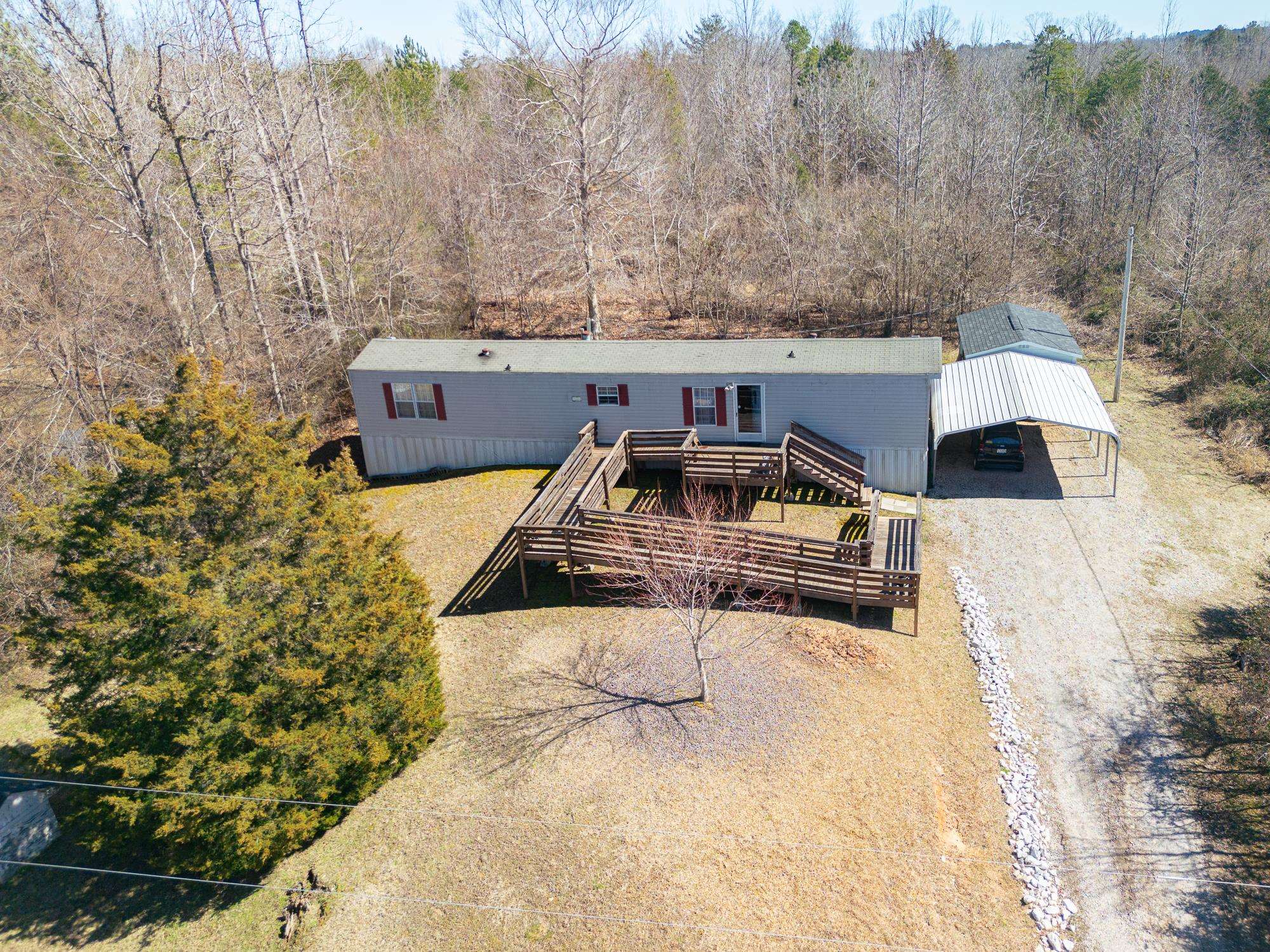 230 Cats Creek Rd Property Photo