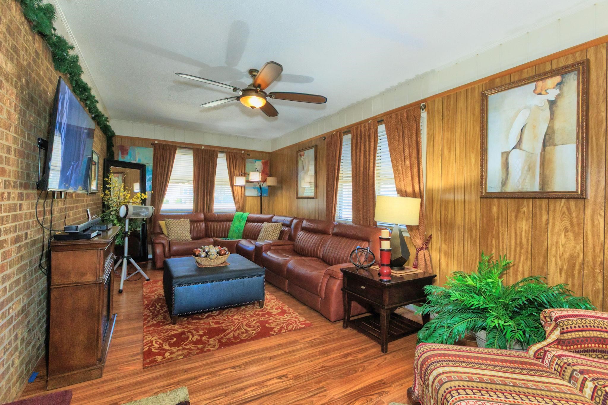 143 Buckson St Property Photo 14
