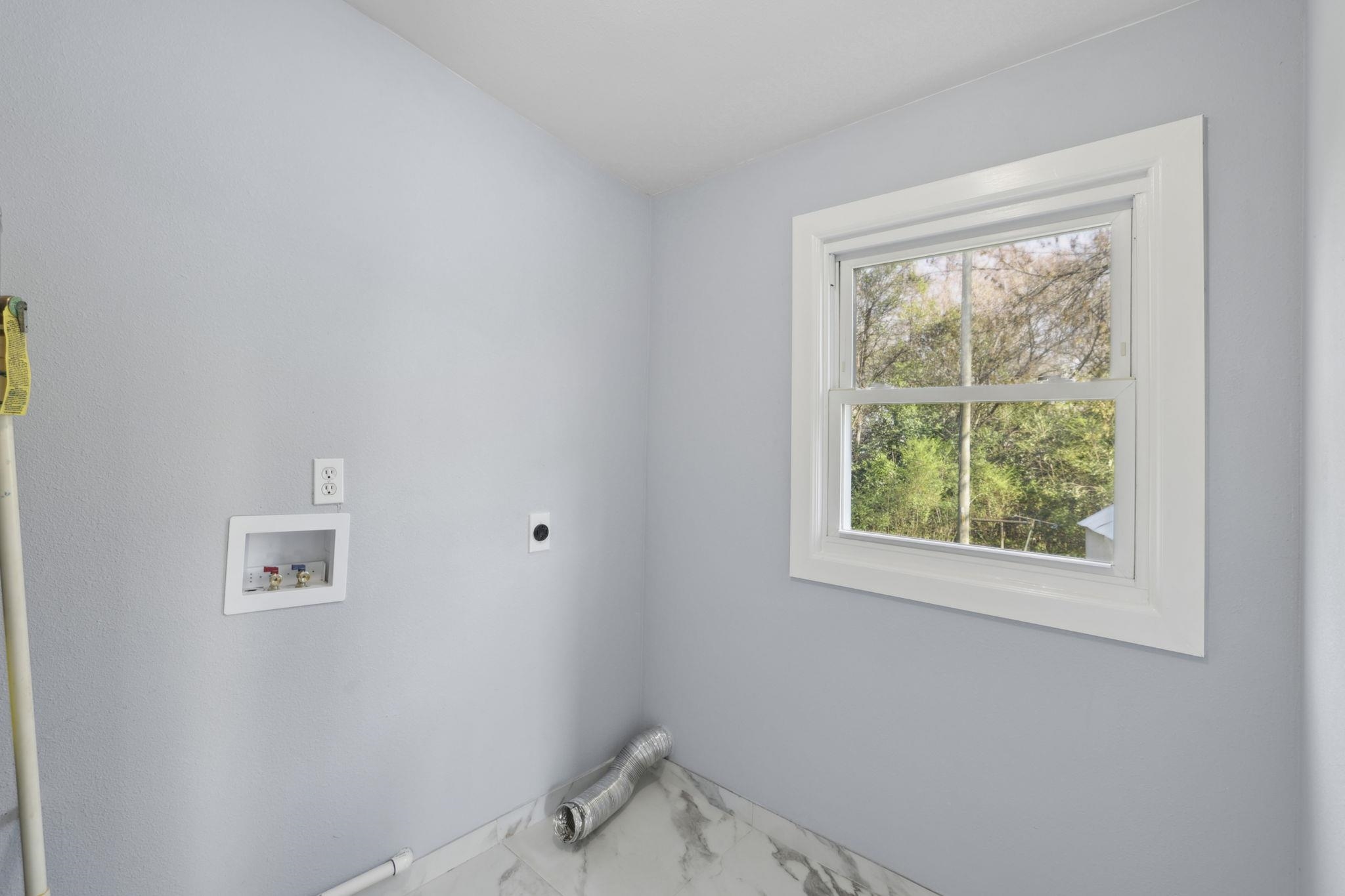 222 Poplar Street Property Photo 18