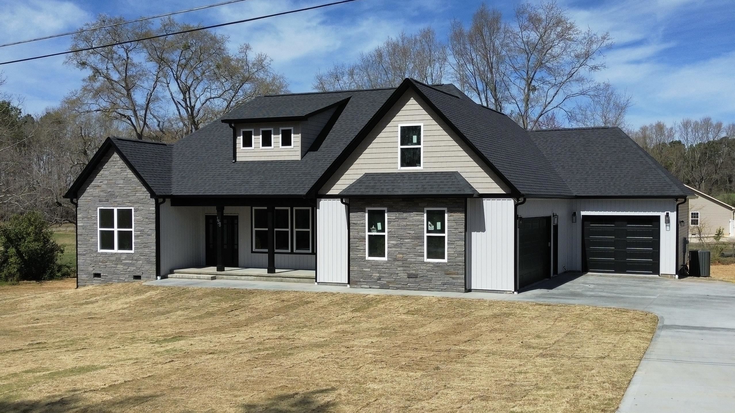 138 Jonas Circle Property Photo