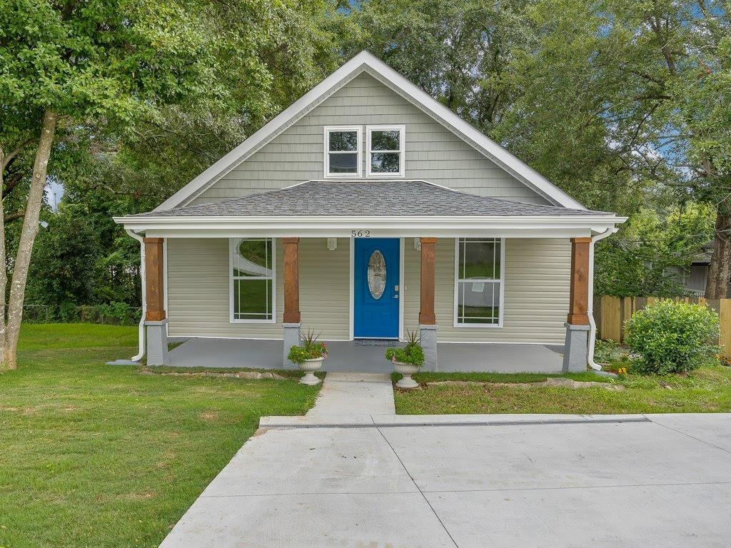 562 Lowndes Hill Road Property Photo