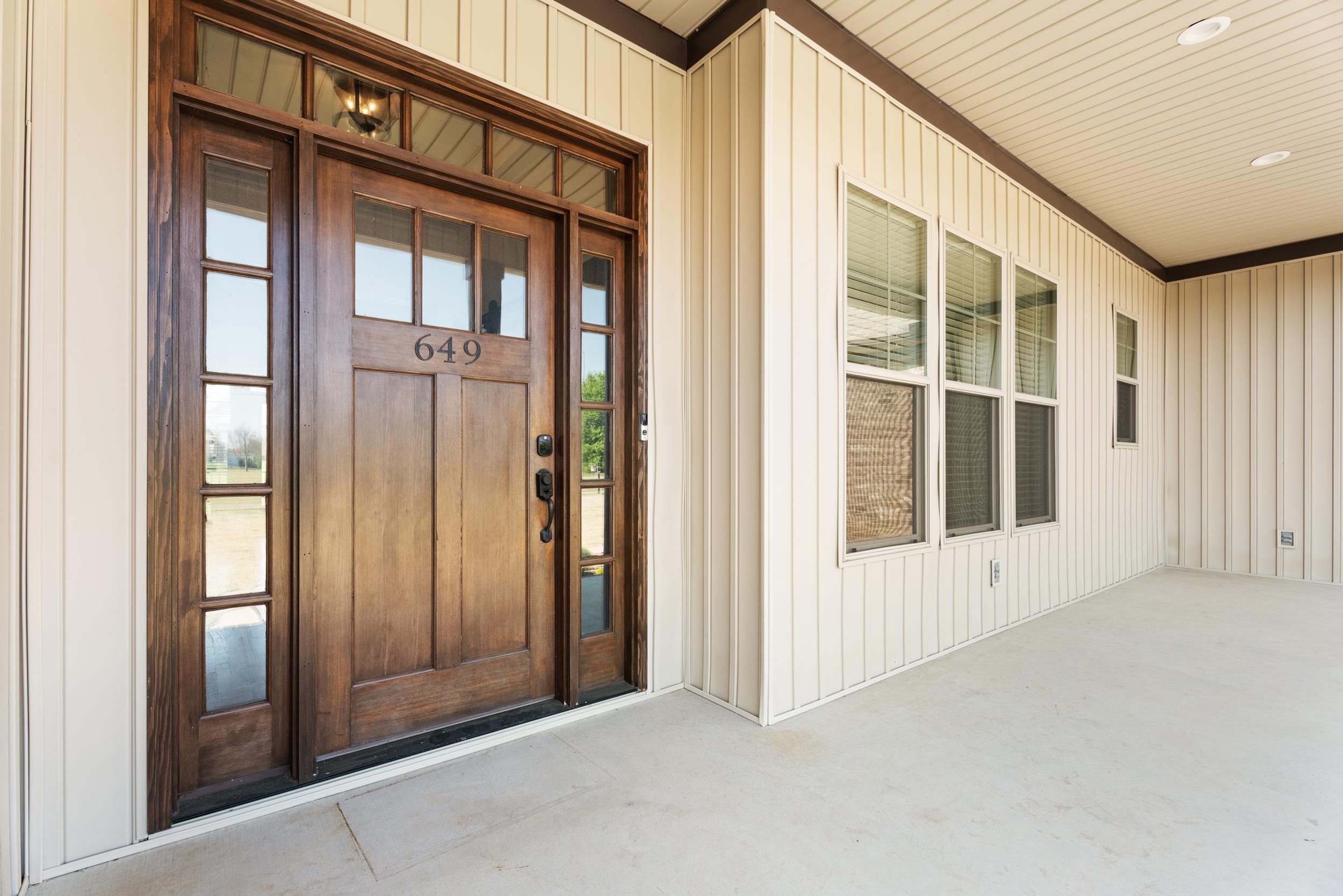 649 Sunny Slope Drive Property Photo 6