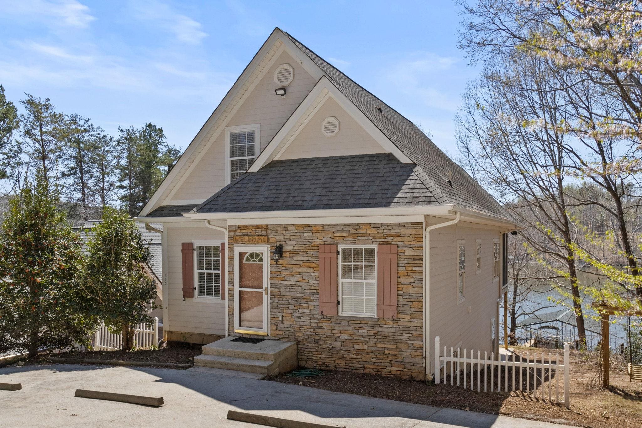 210 E Waters Edge Lane Property Photo