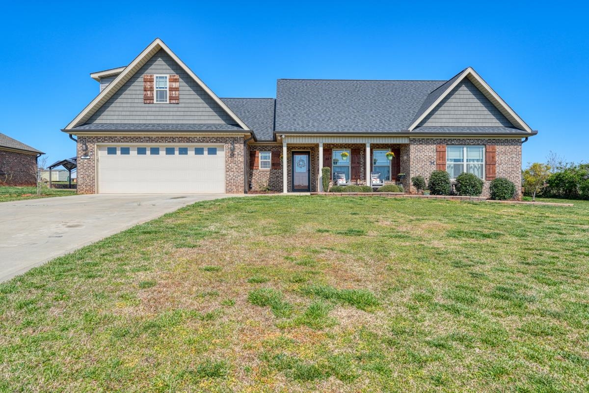 927 Love Springs Road Property Photo 1