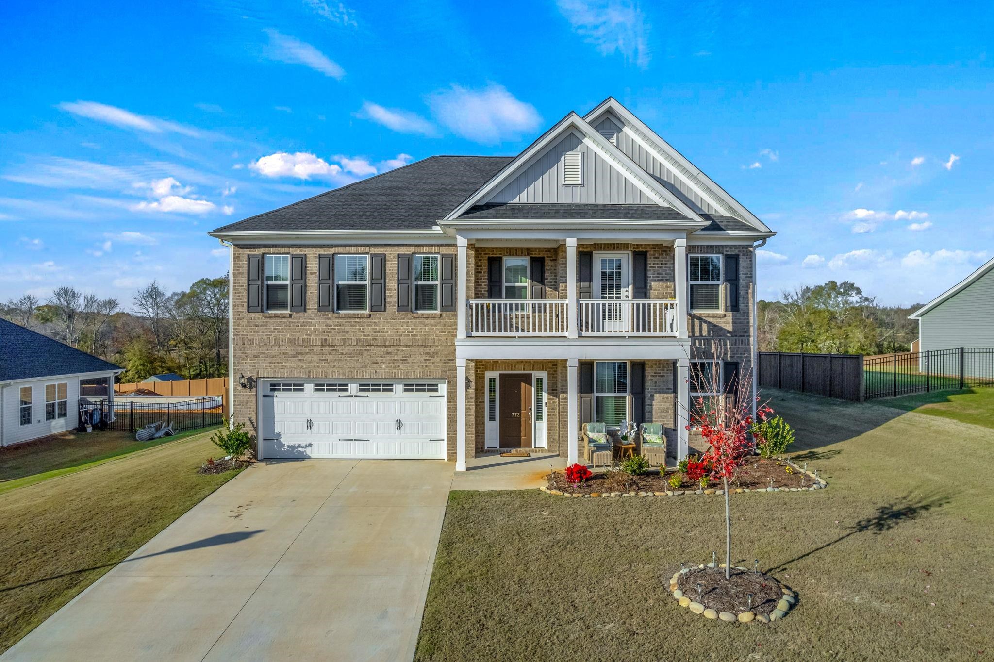 772 Oak Hill Lane Property Photo