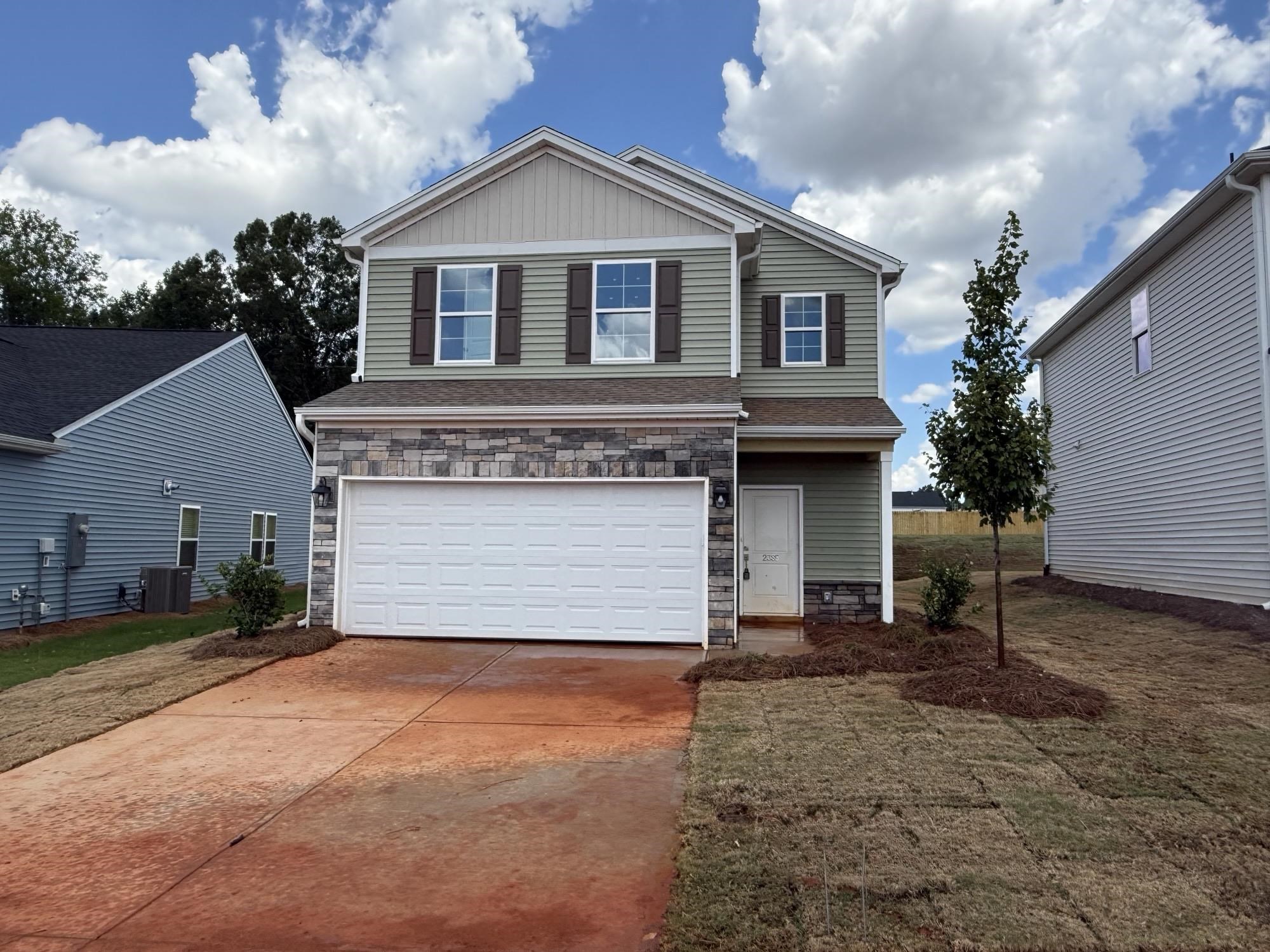 2385 Mill Loop Property Photo 1