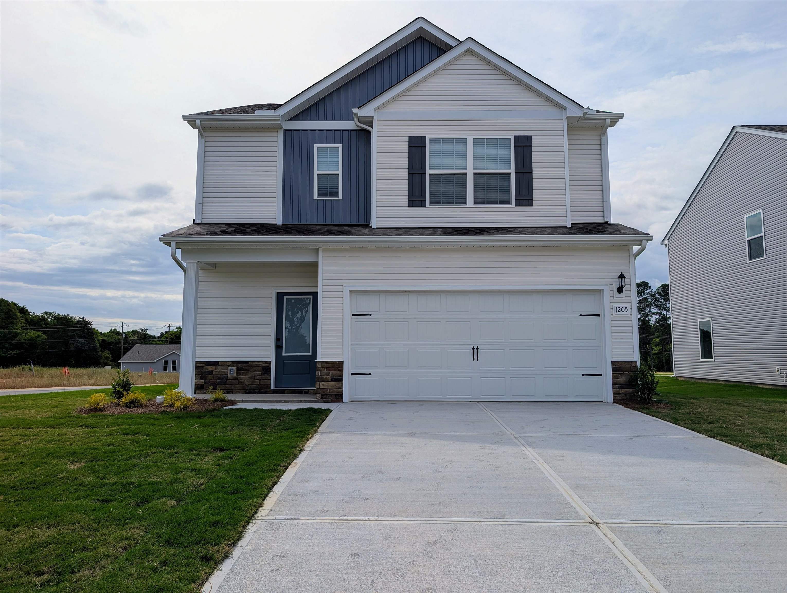 1205 Crested Iris Street Property Photo 1
