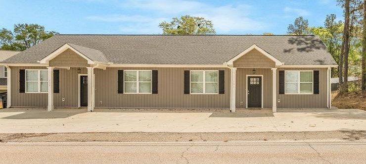 322205 Property Photo