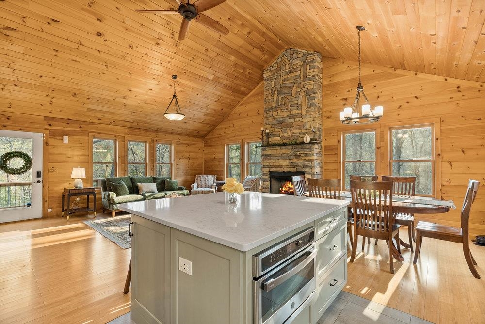 502 Caledonia Loop Property Photo 8