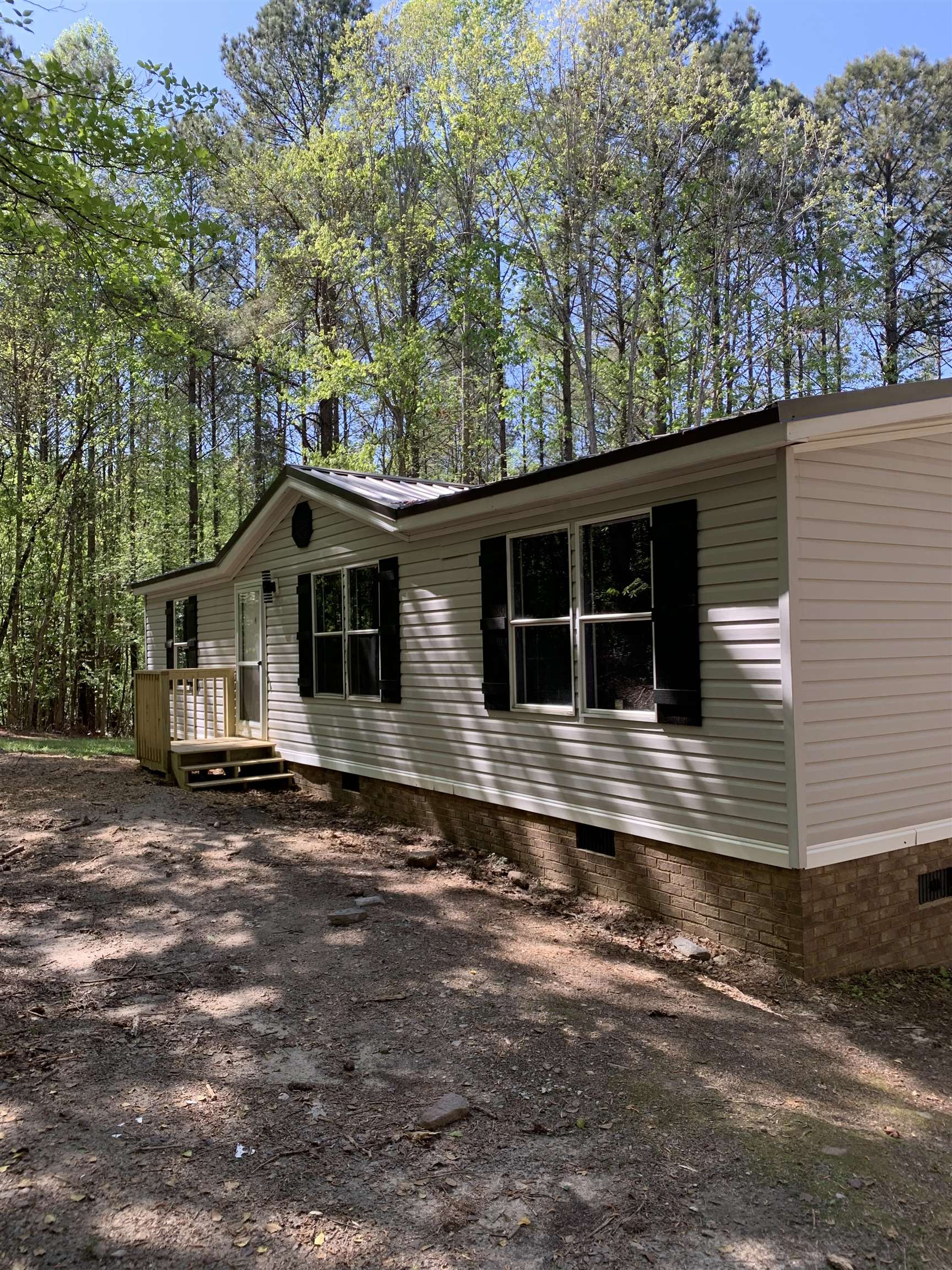 527 Eagles Nest Property Photo 1