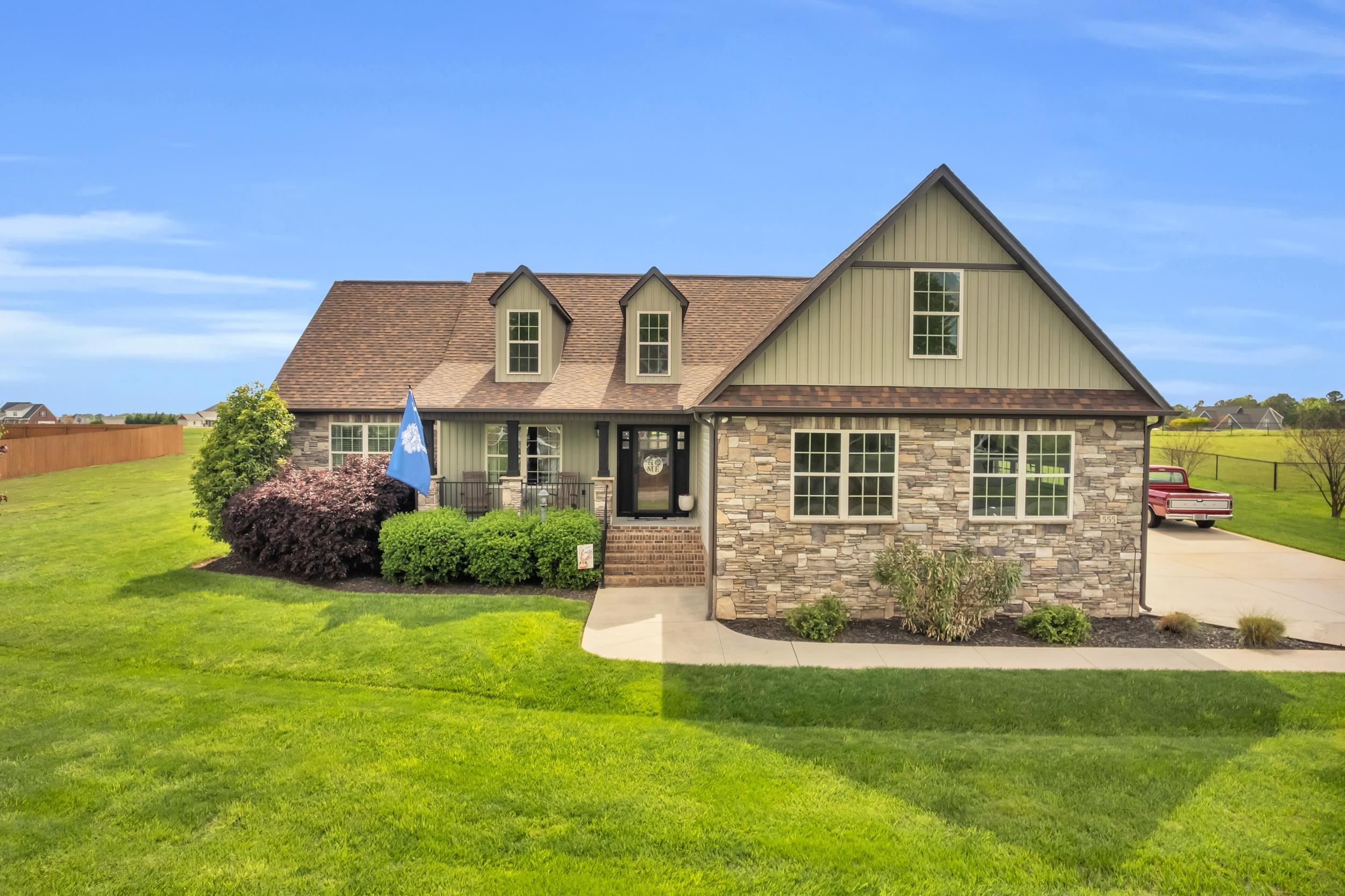 555 Sunny Slope Drive Property Photo