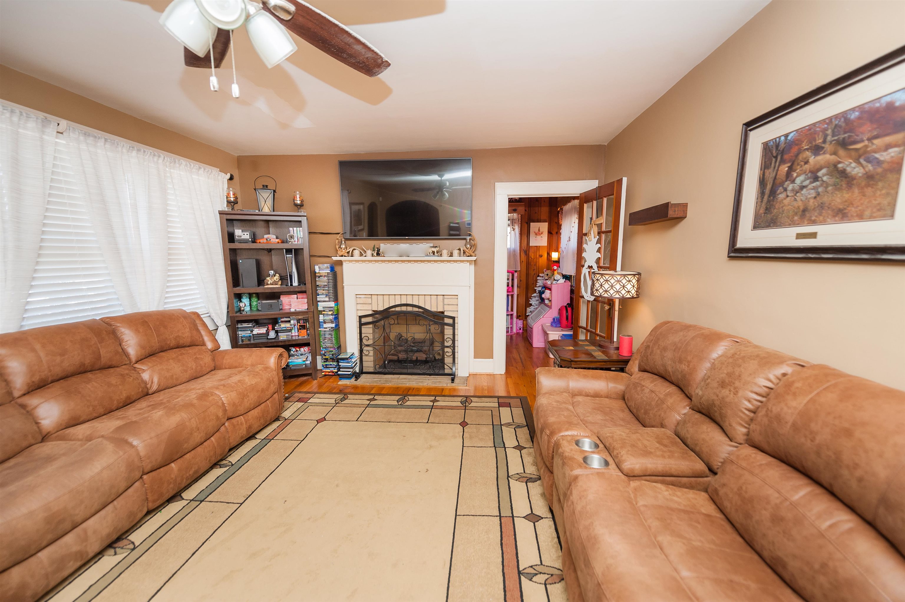 113 Hillcrest Drive Property Photo 4