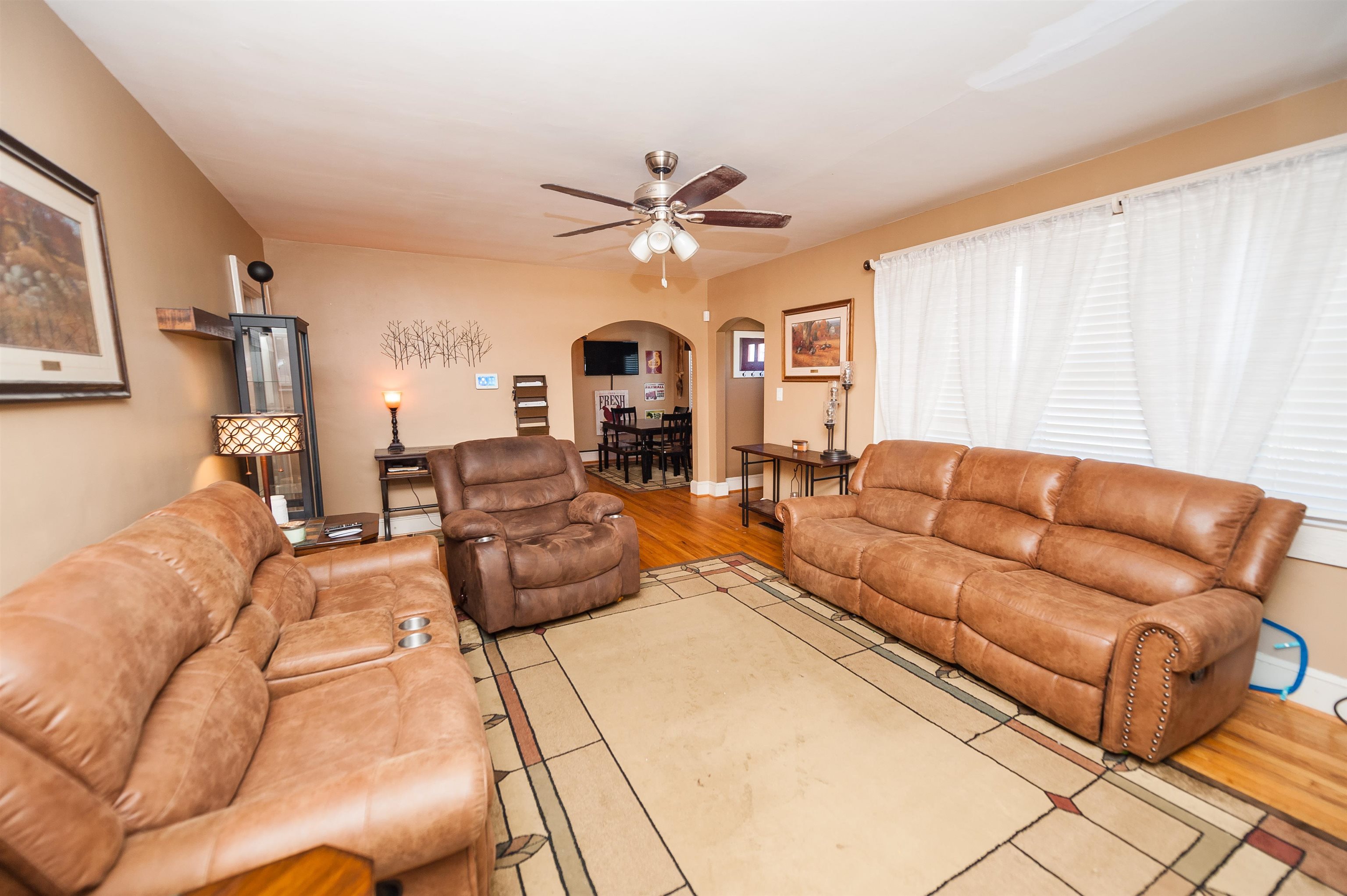 113 Hillcrest Drive Property Photo 6